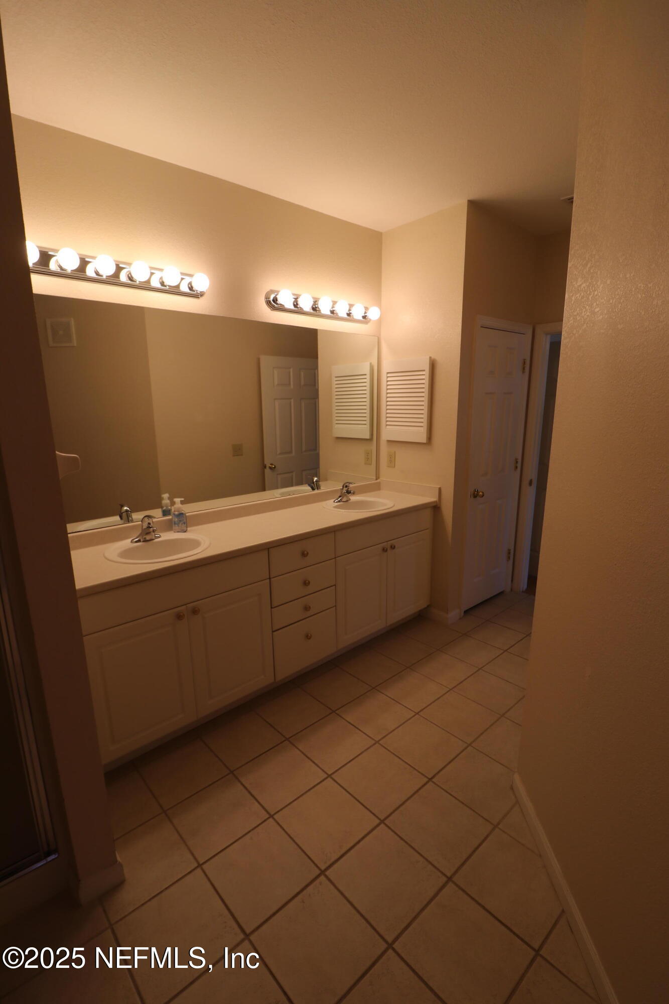 10901 BURNT MILL Road, 604