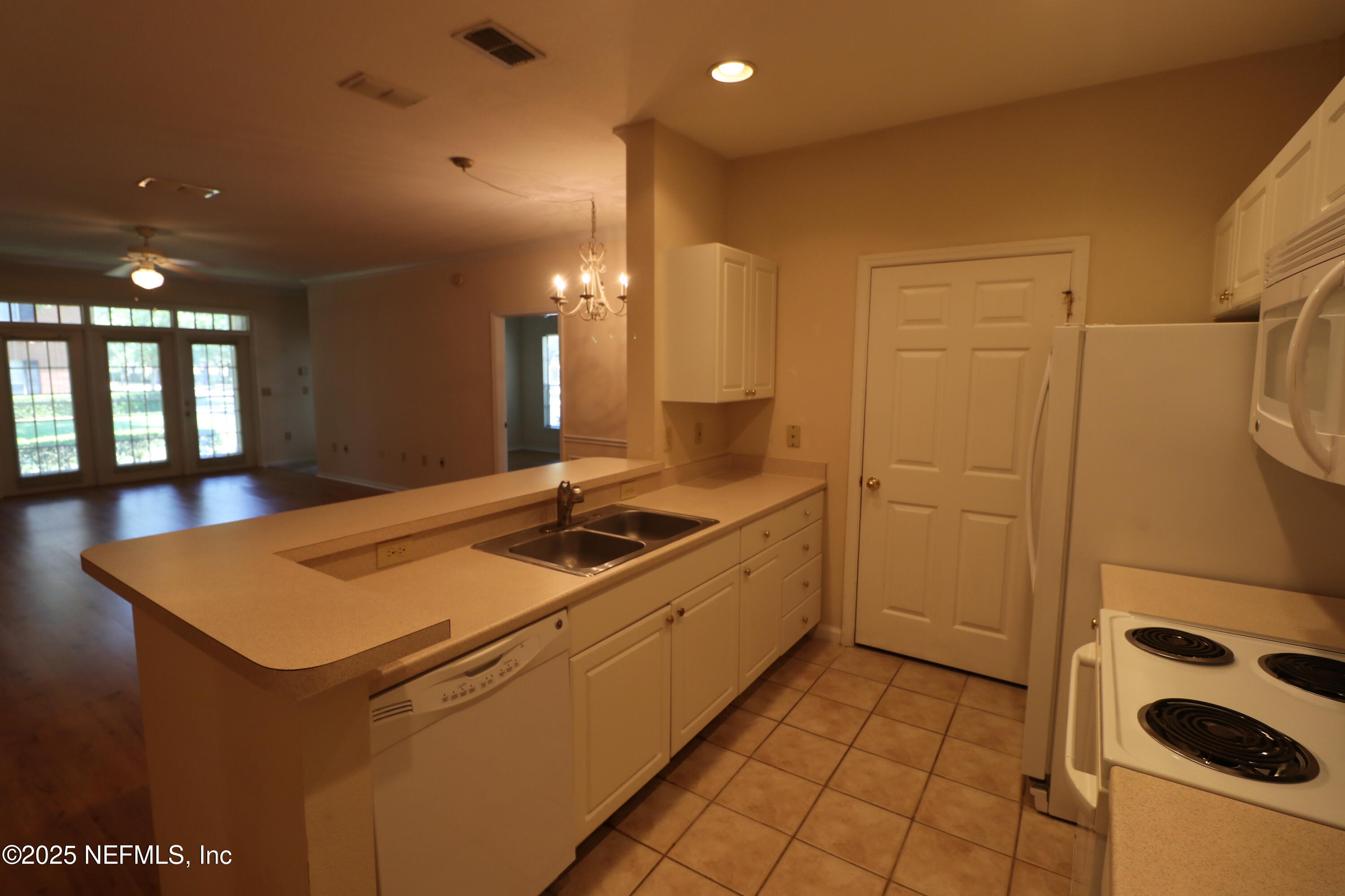 10901 BURNT MILL Road, 604