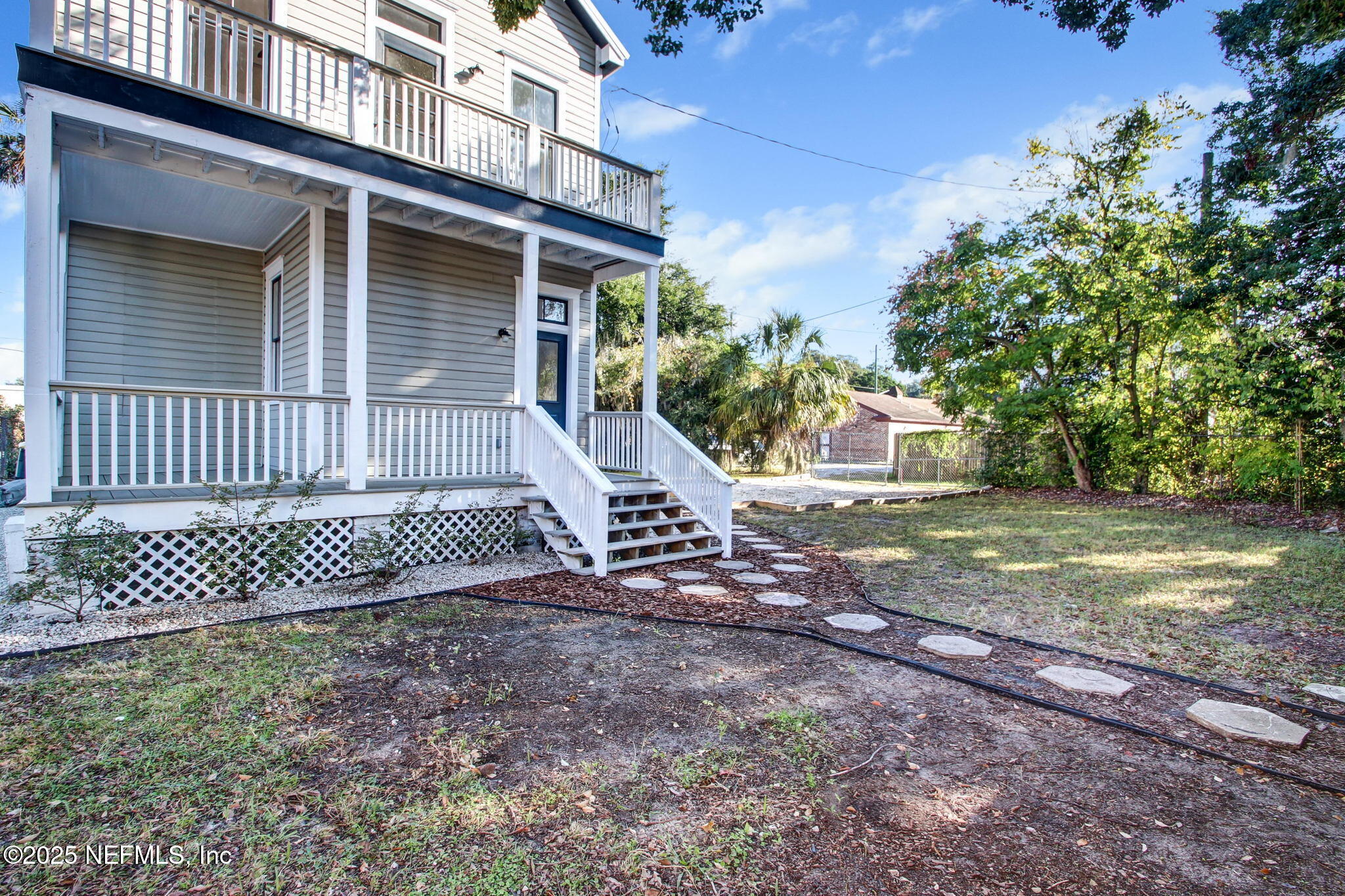 26 E 2ND Street