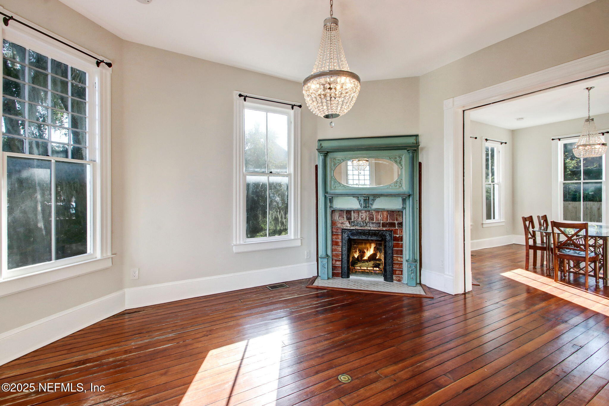 26 E 2ND Street