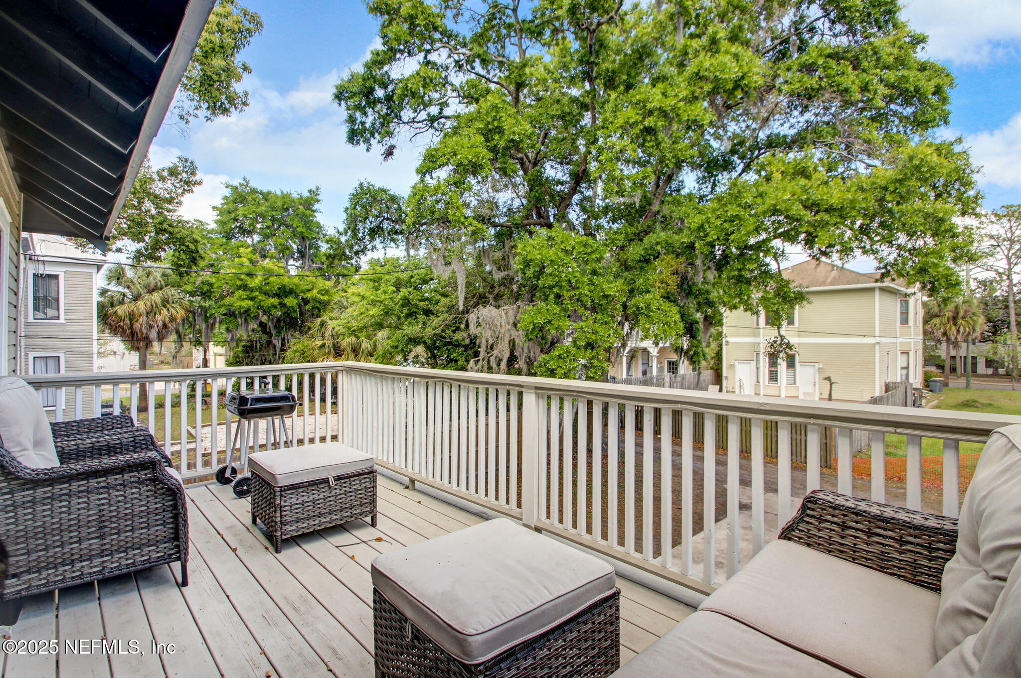 26 E 2ND Street