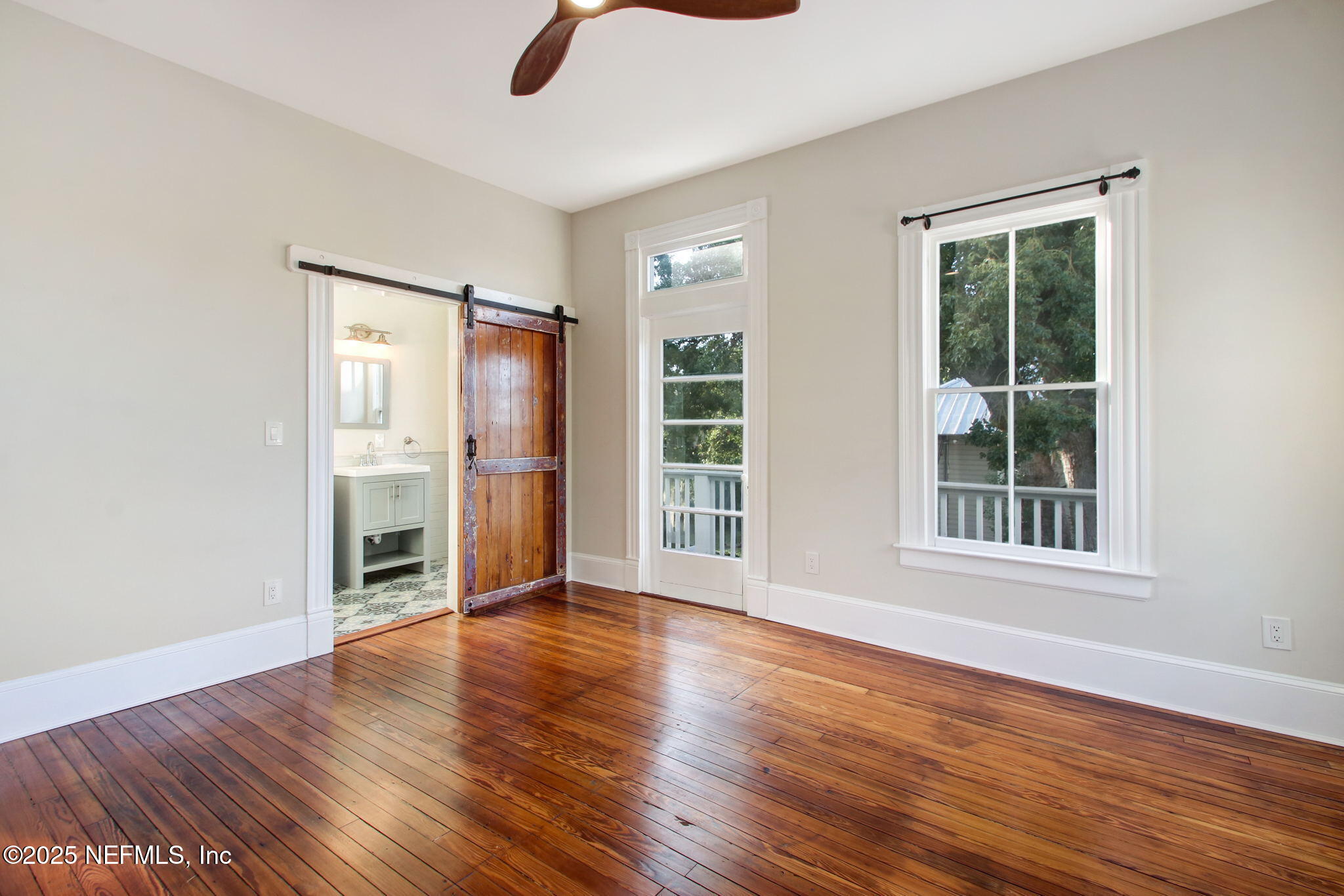 26 E 2ND Street
