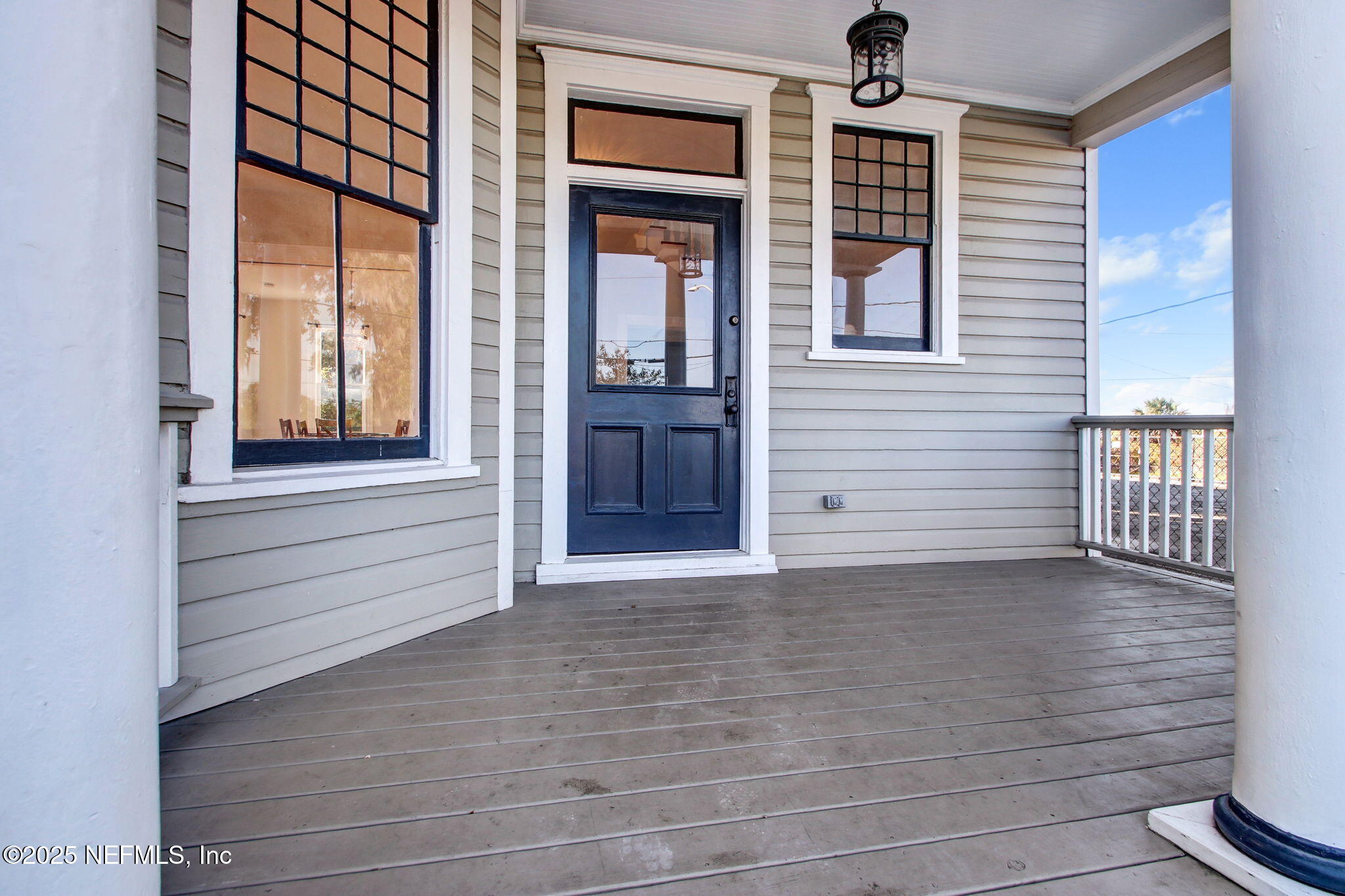 26 E 2ND Street