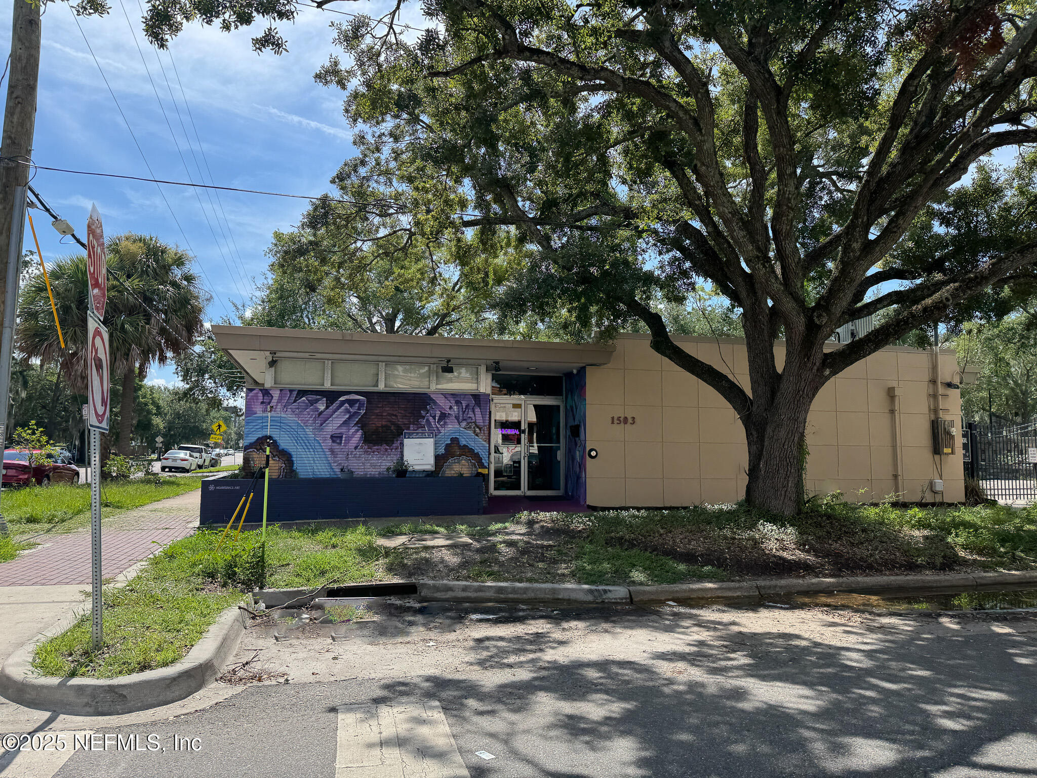 1503 OAK Street