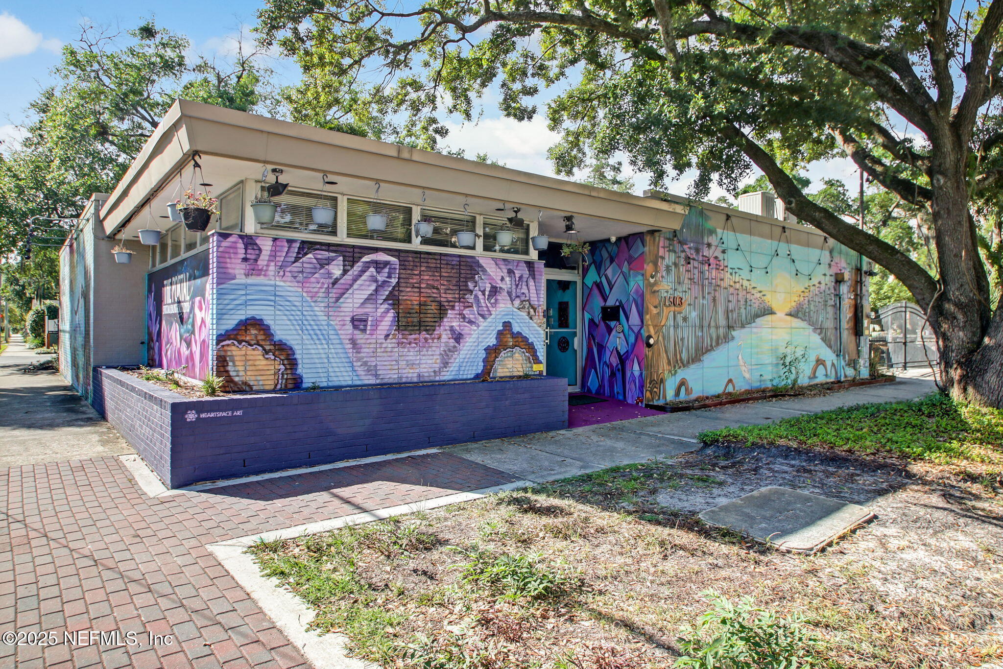 1503 OAK Street