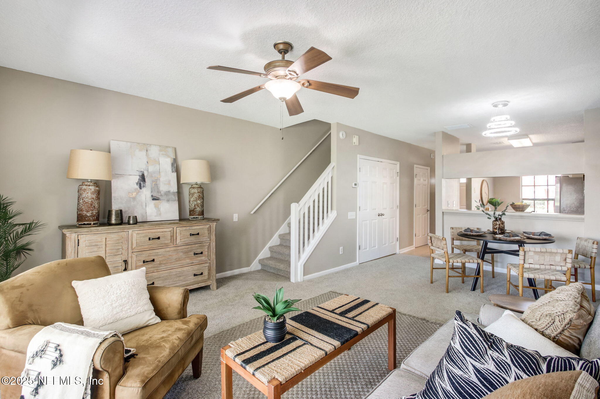 12311 KENSINGTON LAKES Drive, 2901