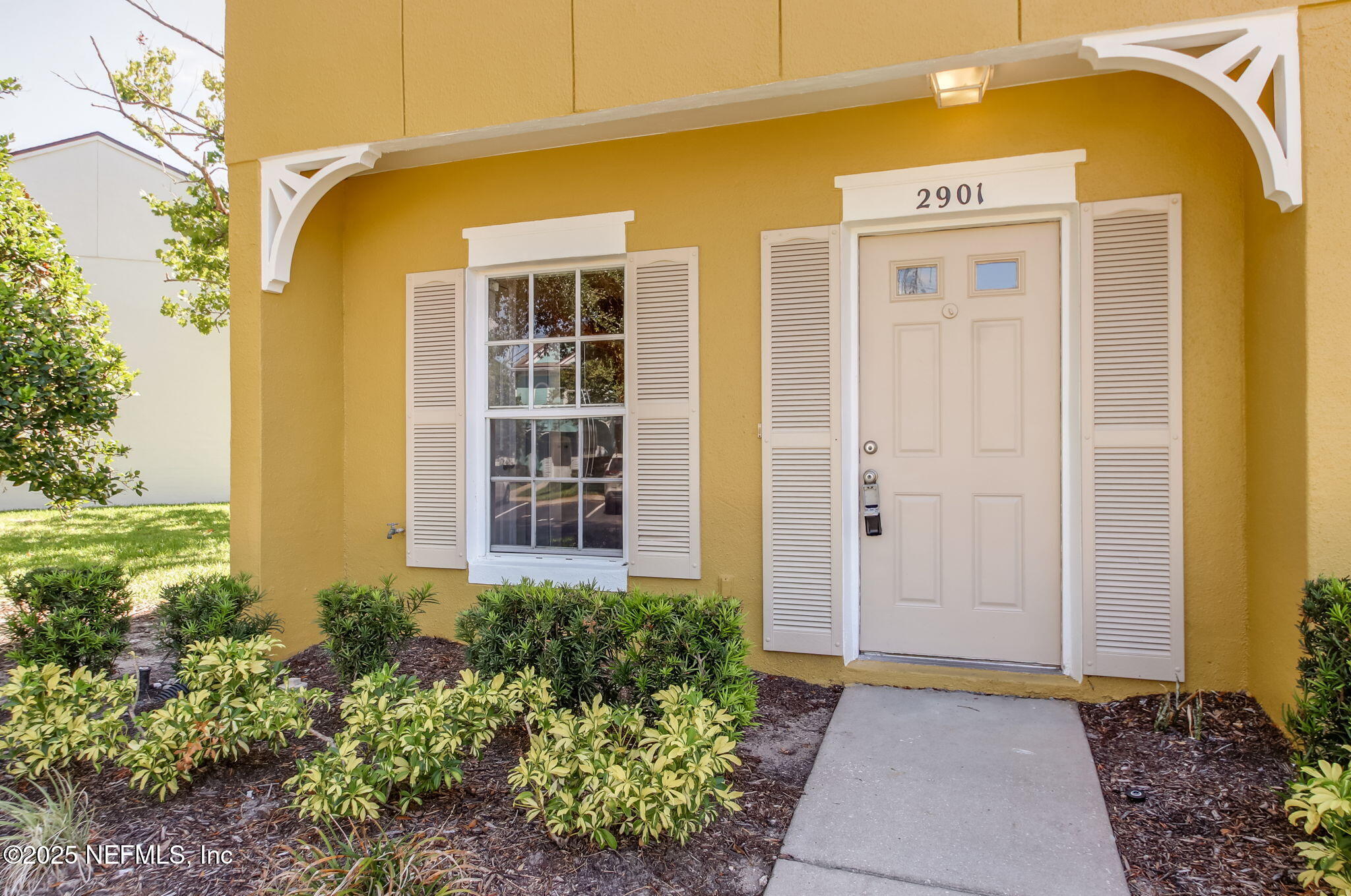 12311 KENSINGTON LAKES Drive, 2901