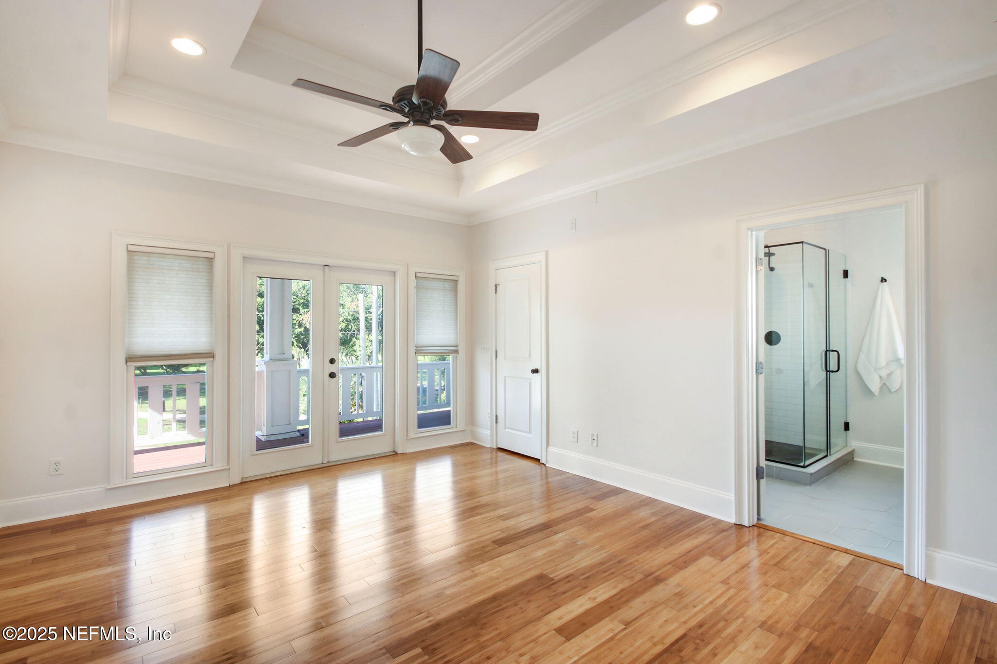 145 W 3RD Street