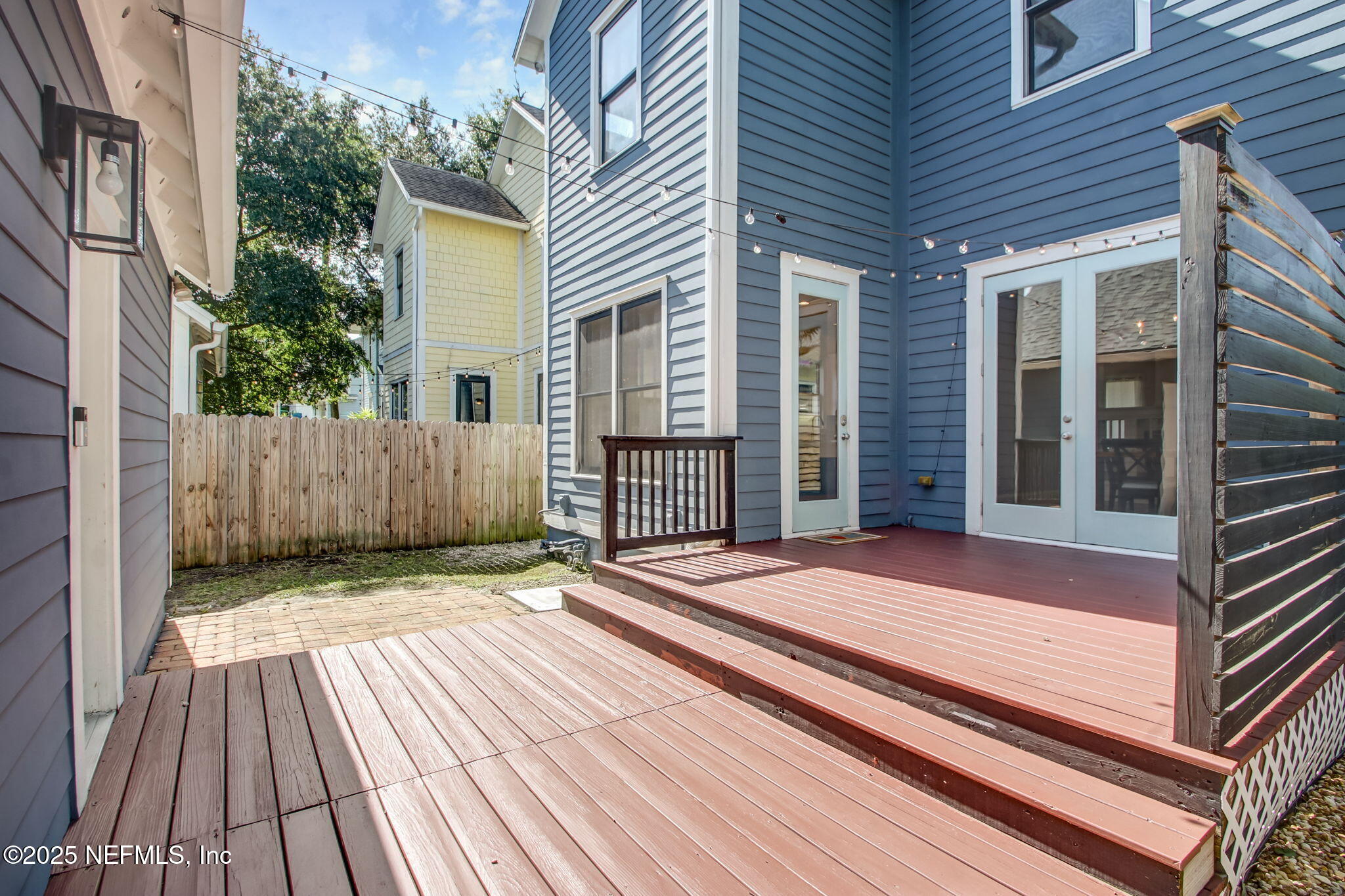 145 W 3RD Street