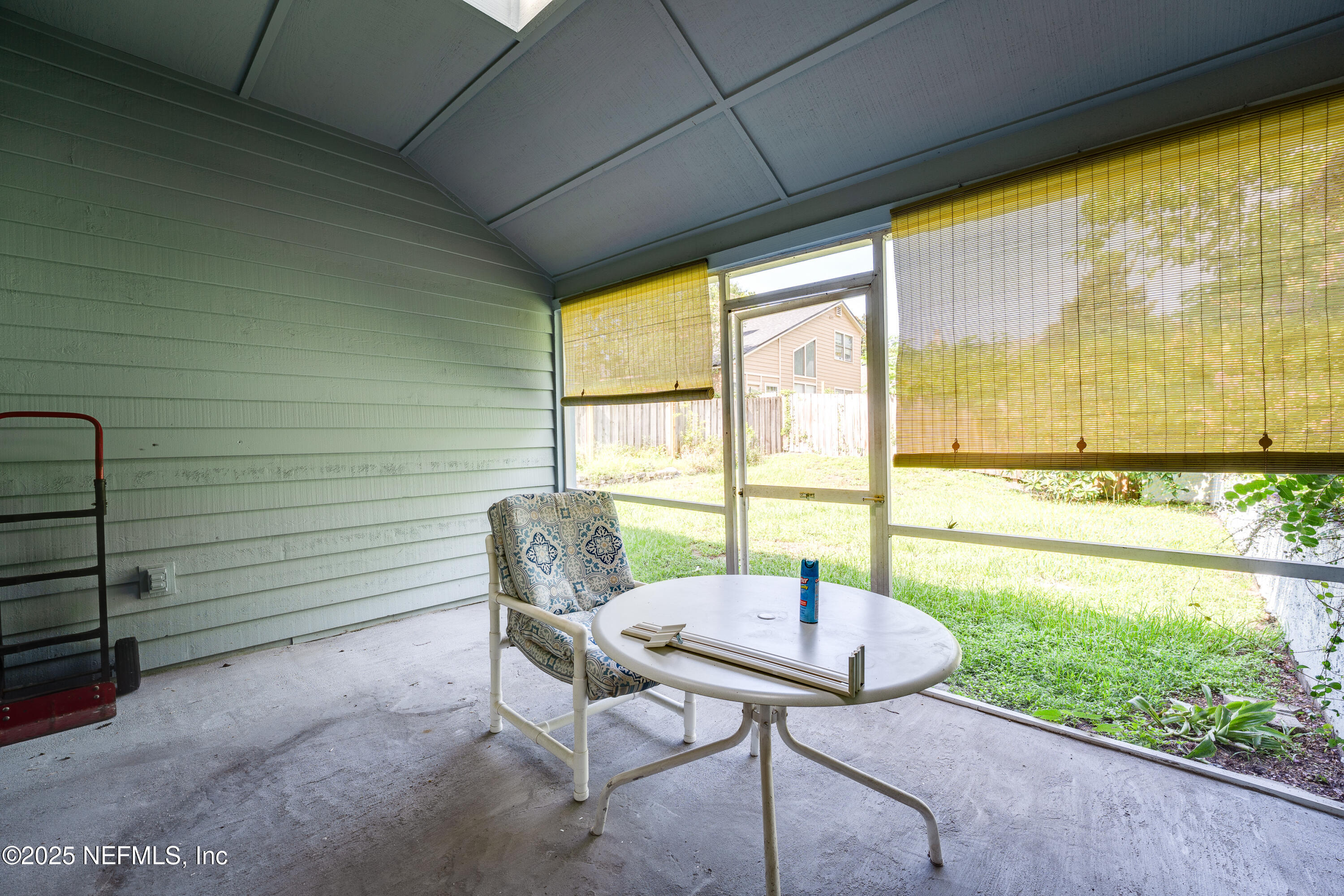 3610 BRIDGEWOOD Drive