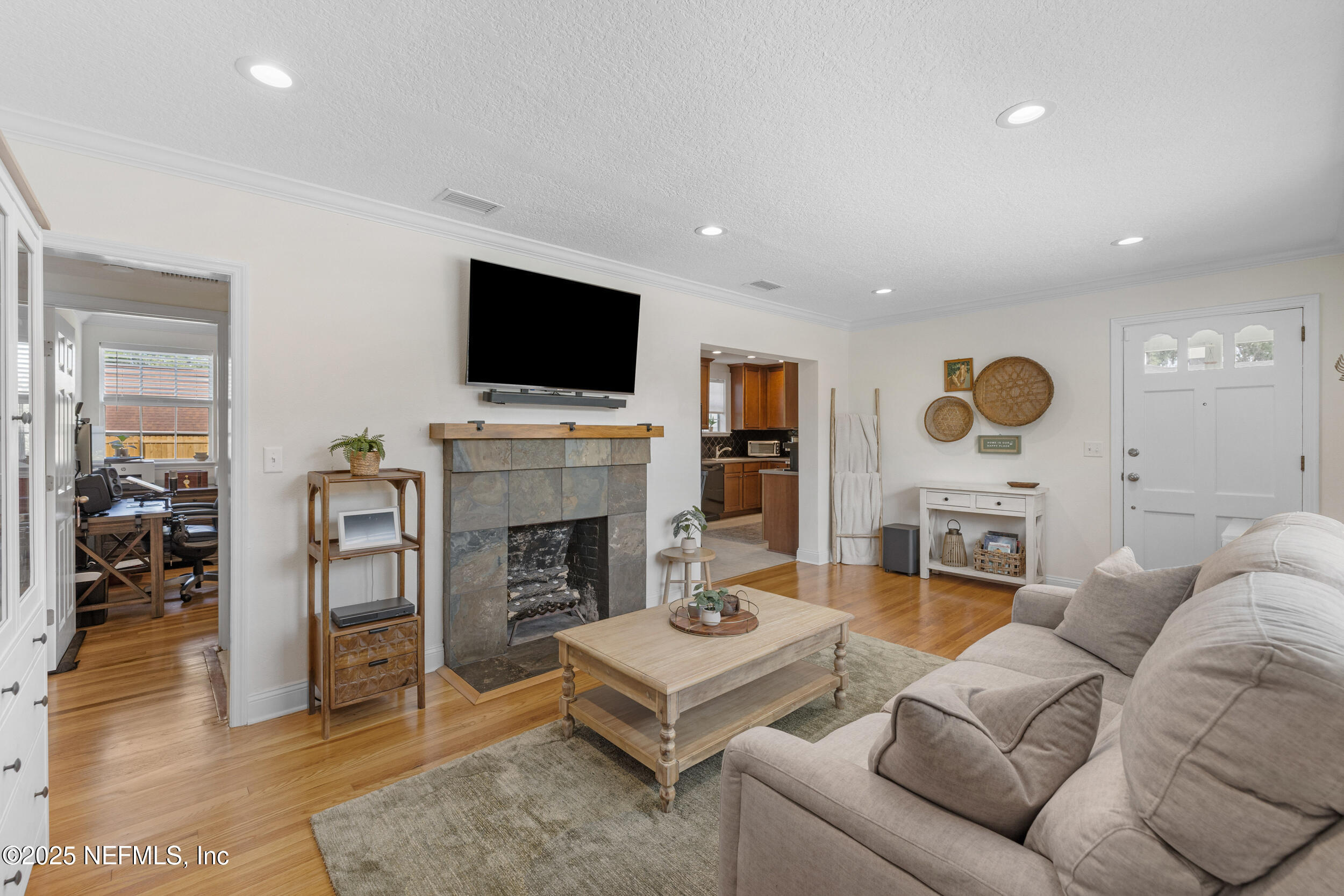 4328 BIRCHWOOD Avenue