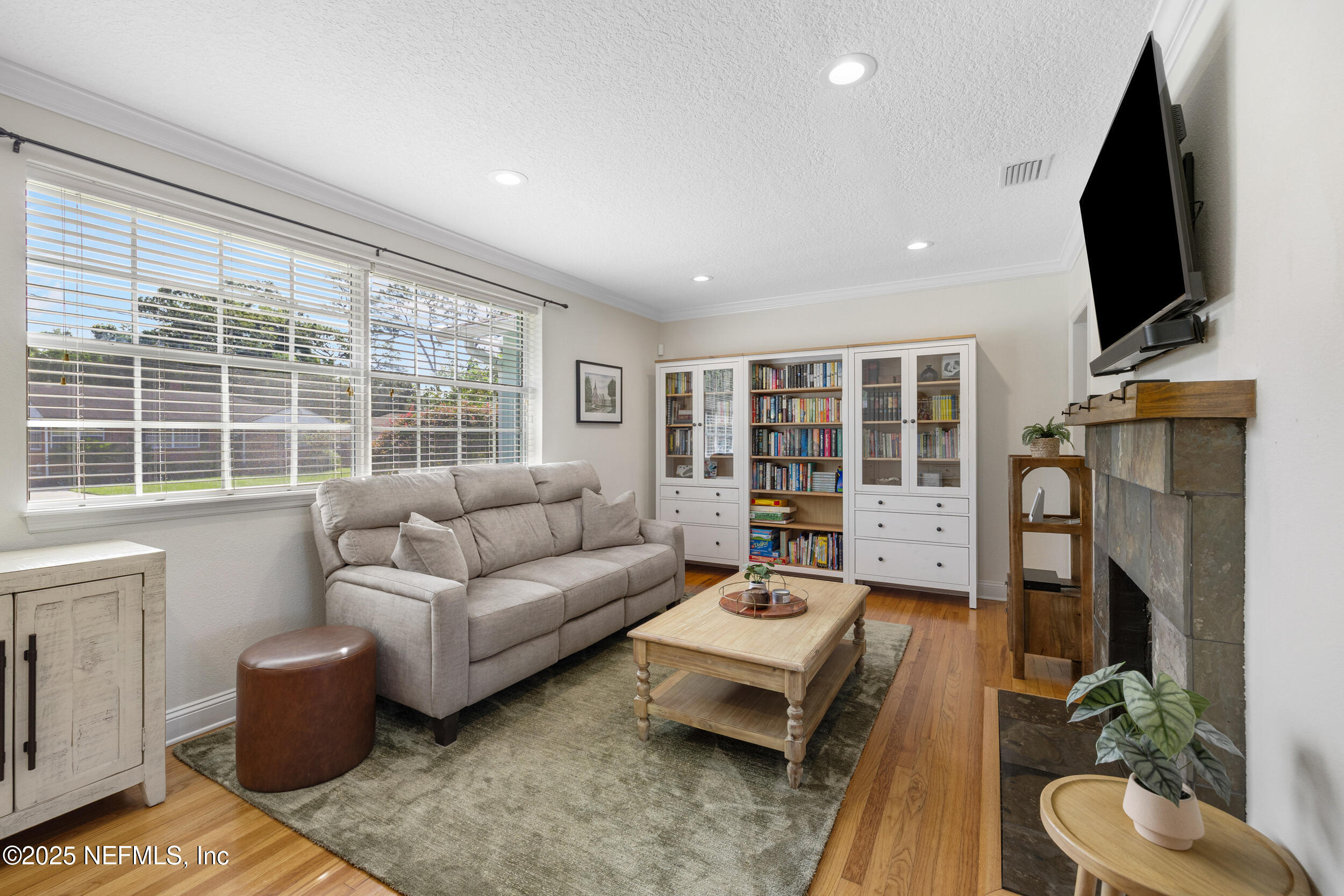 4328 BIRCHWOOD Avenue