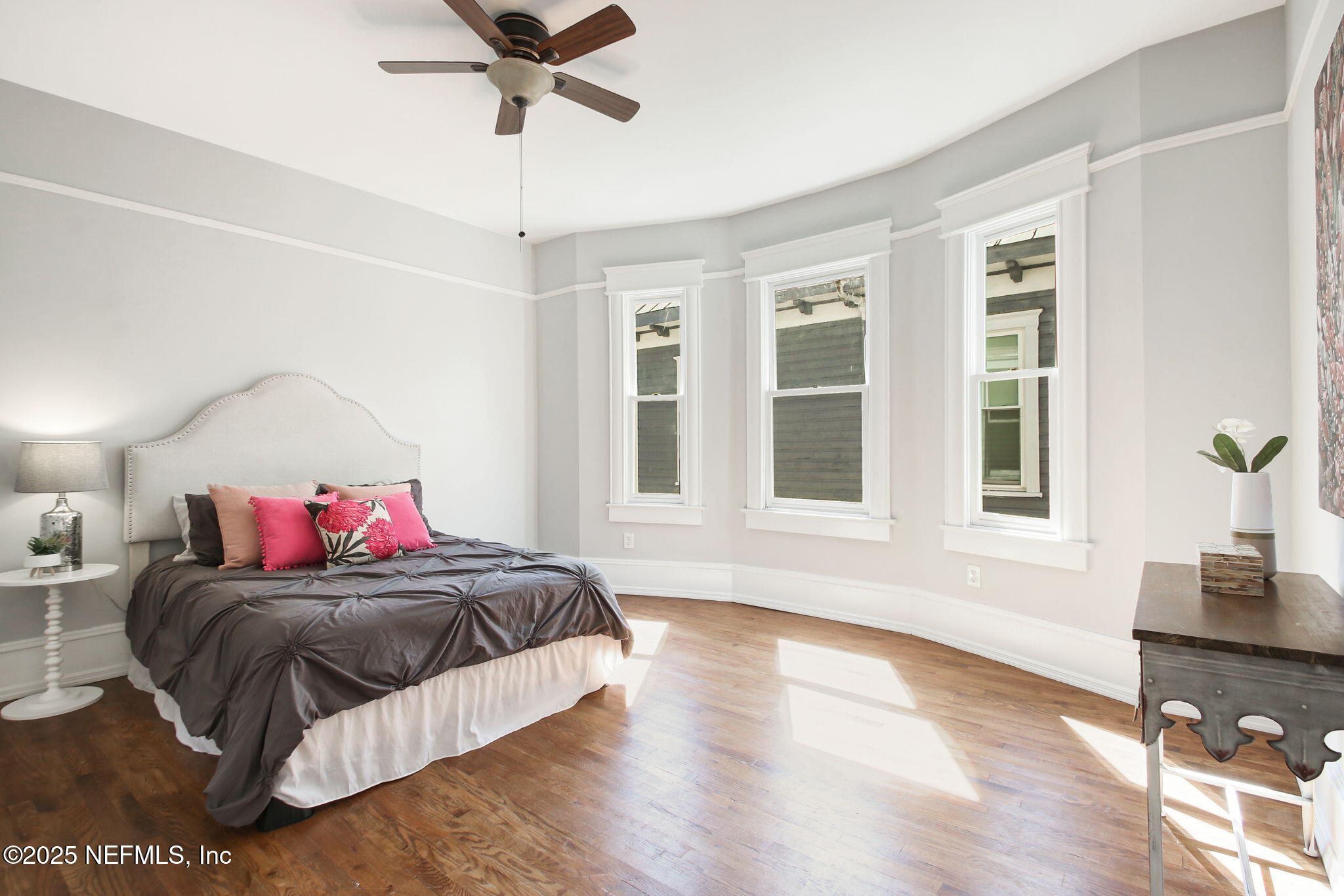 1721 N LIBERTY Street