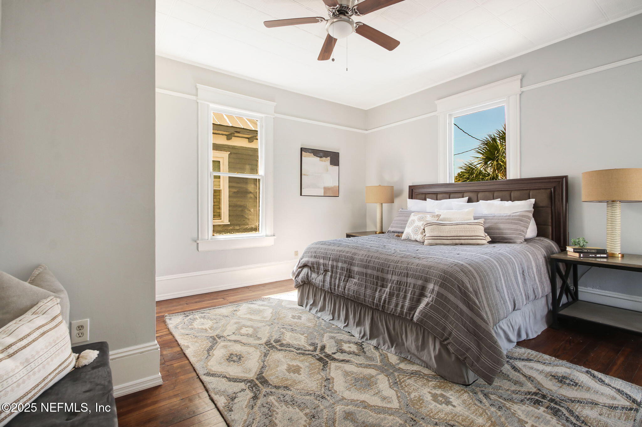 1721 N LIBERTY Street