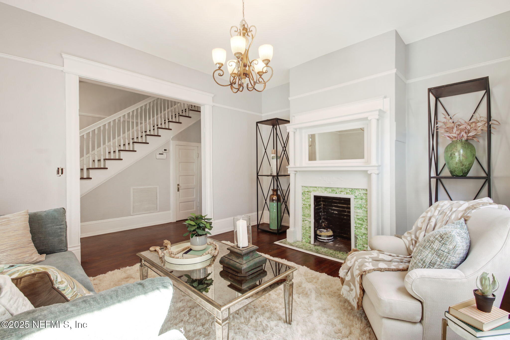 1721 N LIBERTY Street