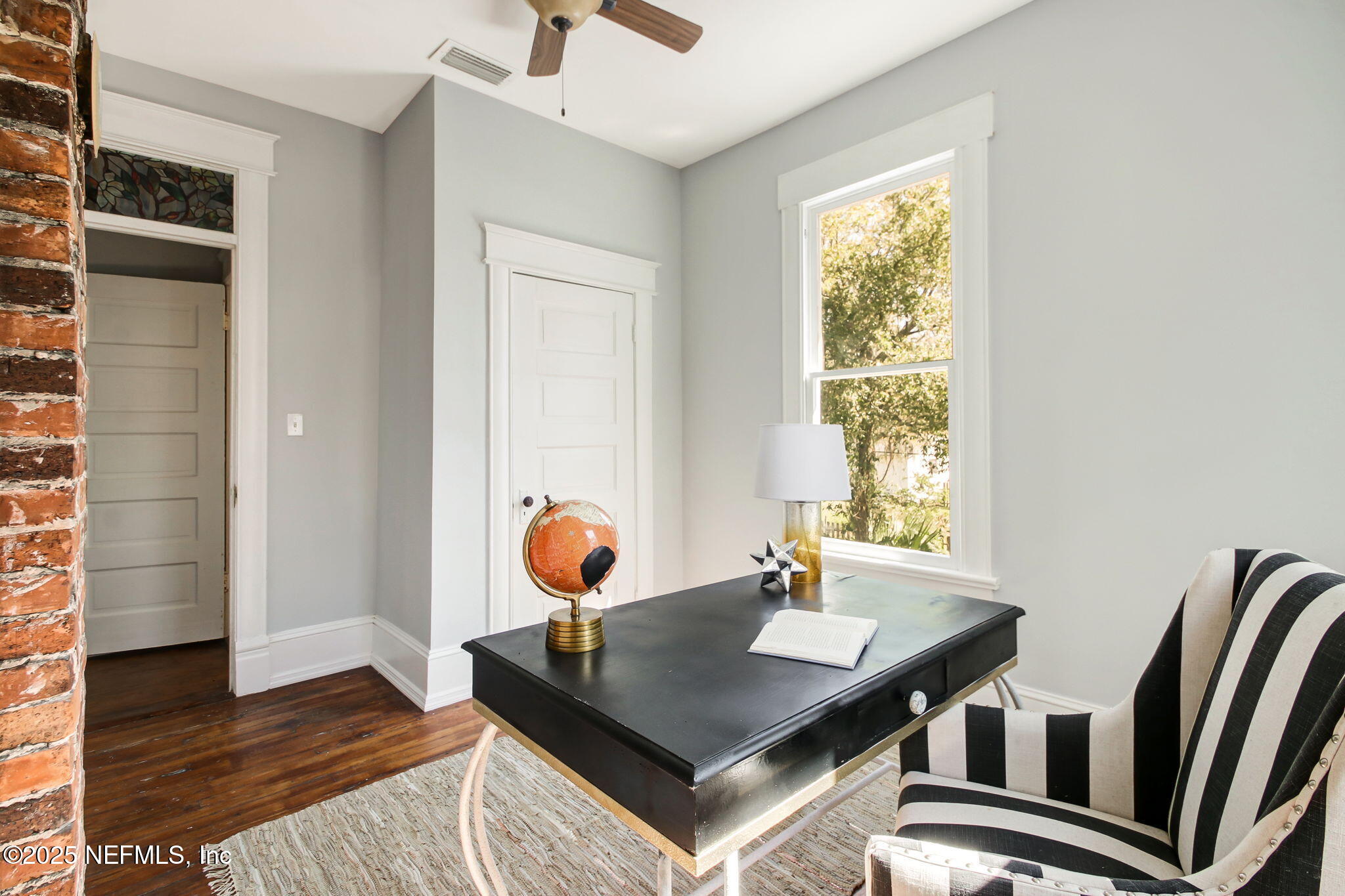 1721 N LIBERTY Street