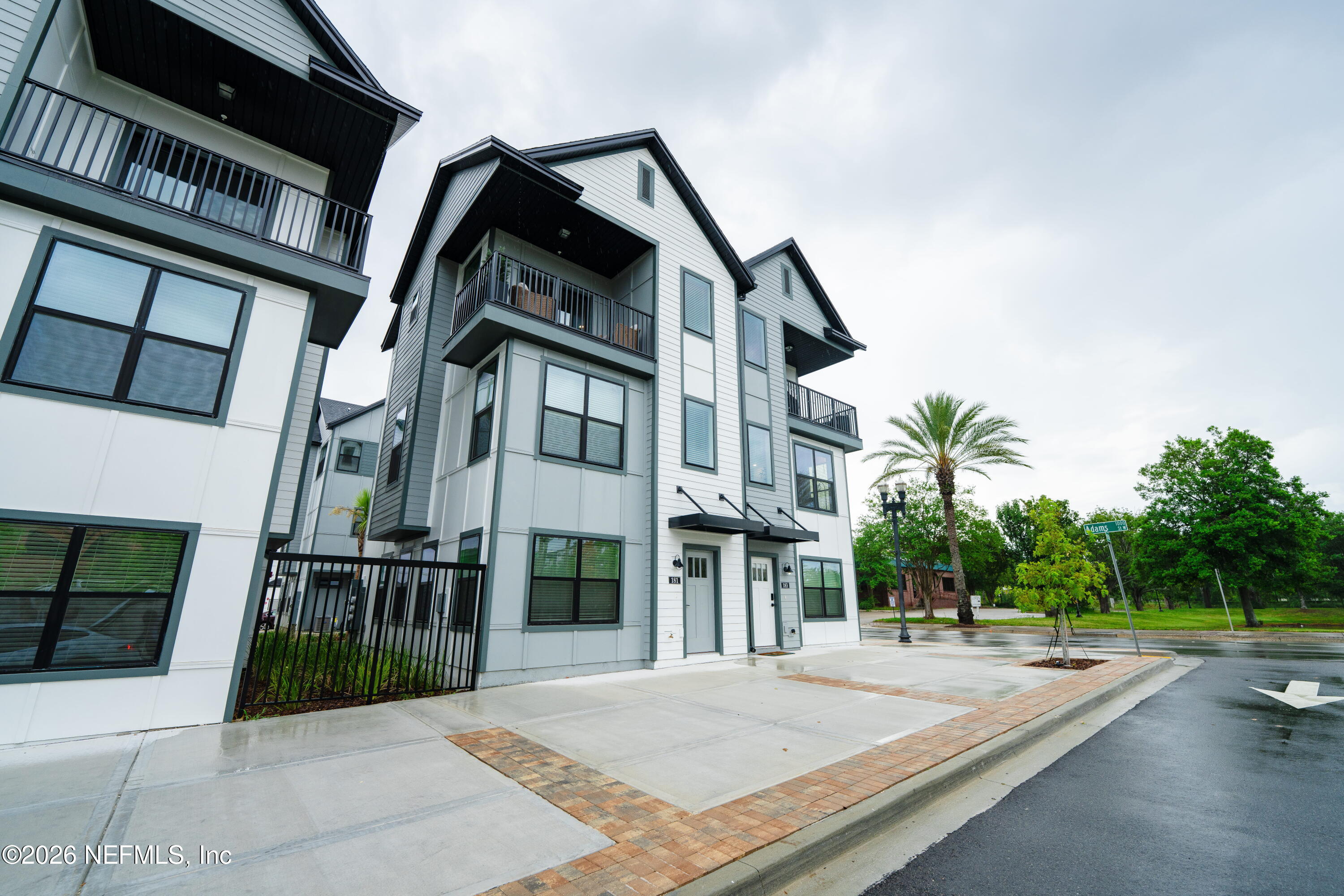 181 BARSTOW Place