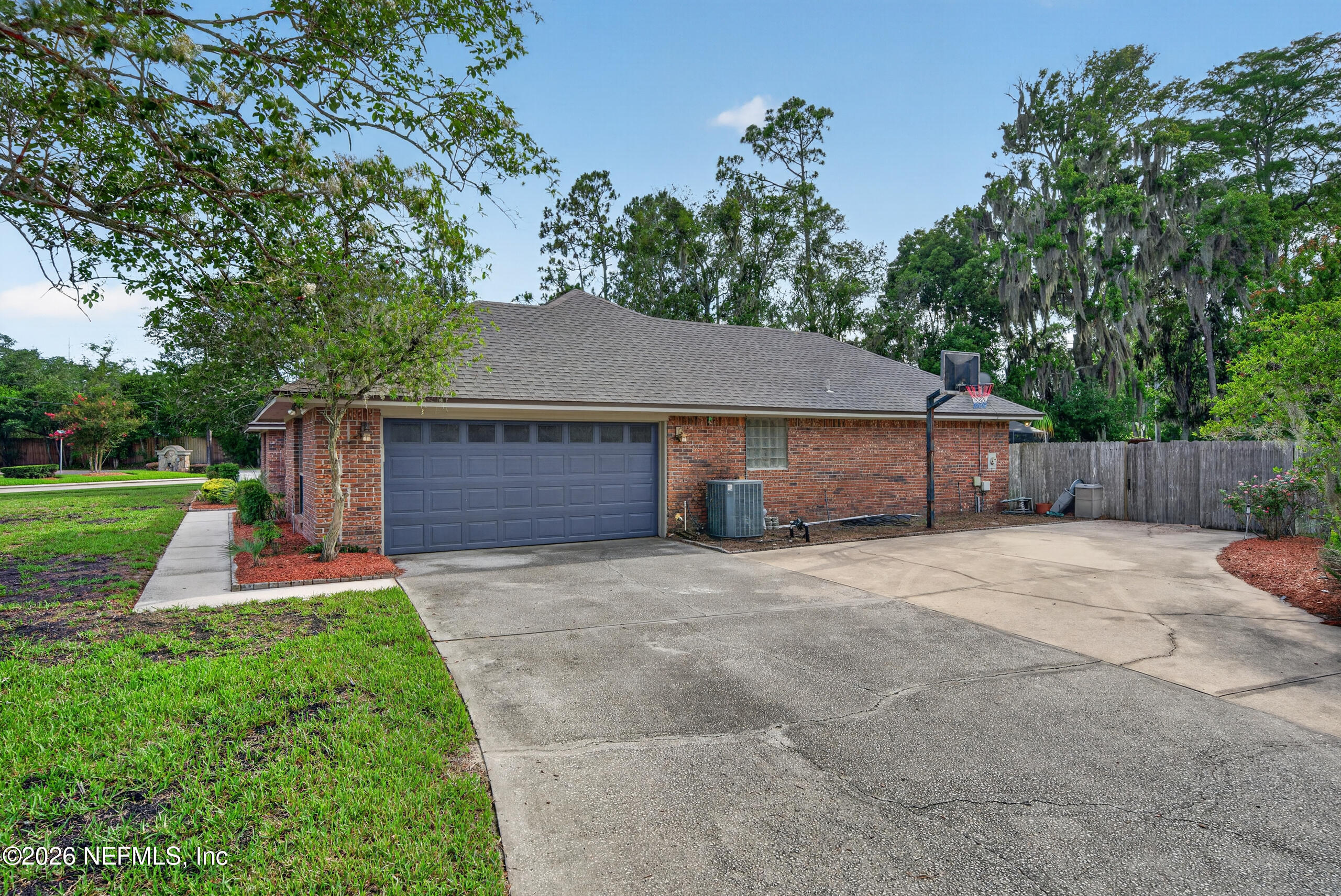 3735 HELICON Drive