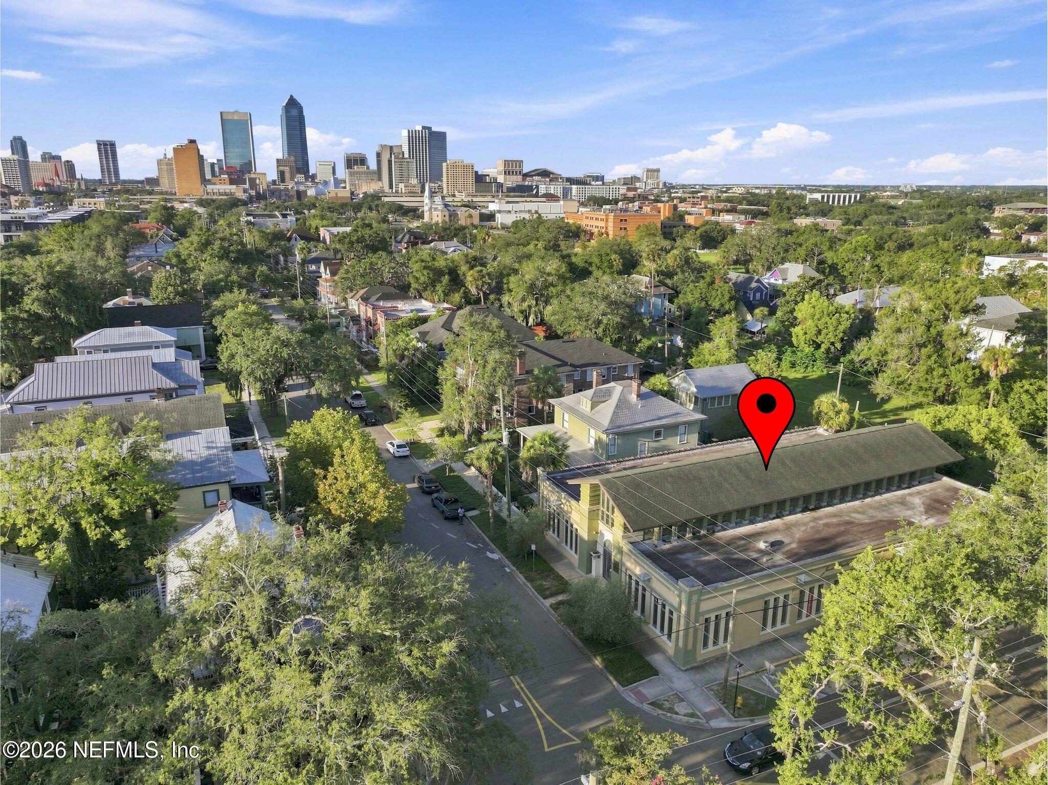 1354 N LAURA Street