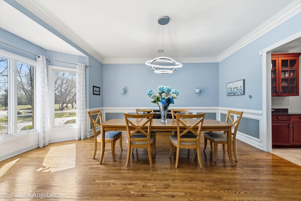 12 Bridlewood Trail