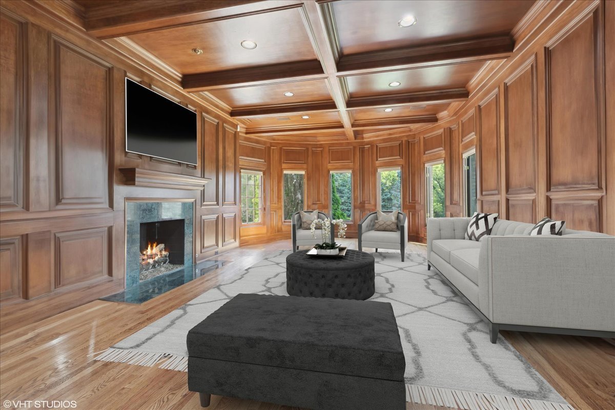 12 Bridlewood Trail