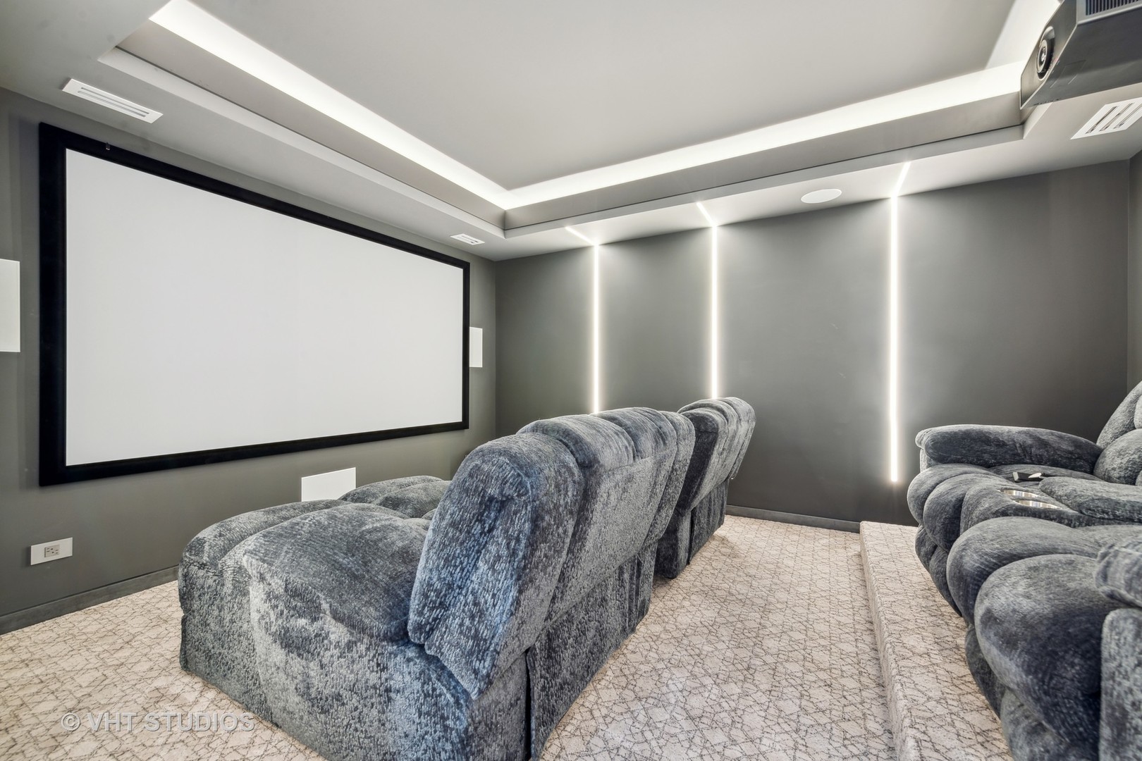 24 Rolling Hills Drive