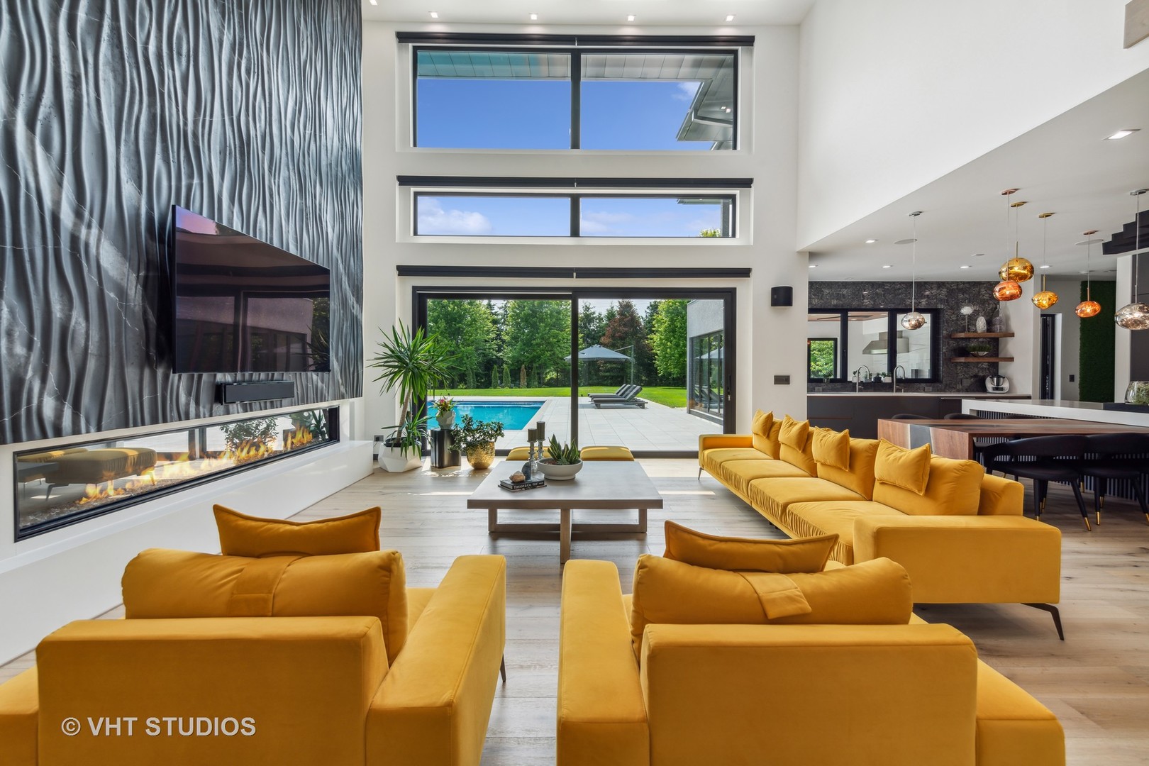 24 Rolling Hills Drive