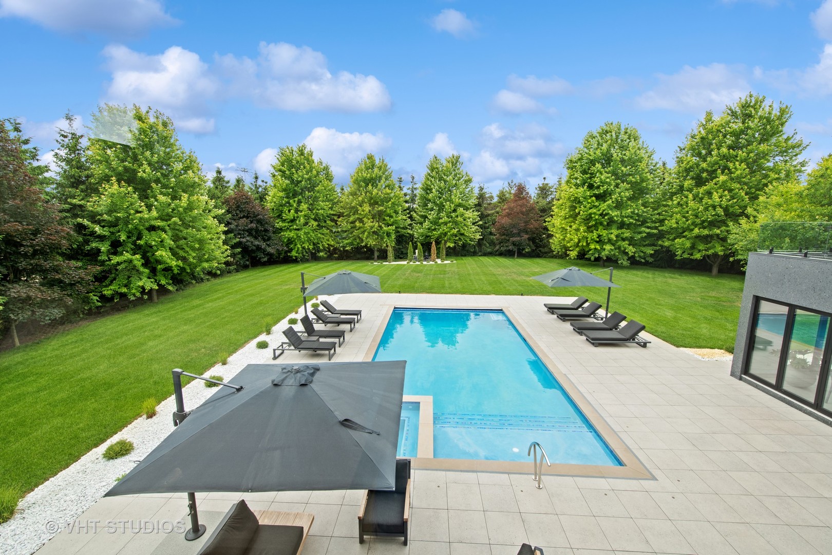 24 Rolling Hills Drive