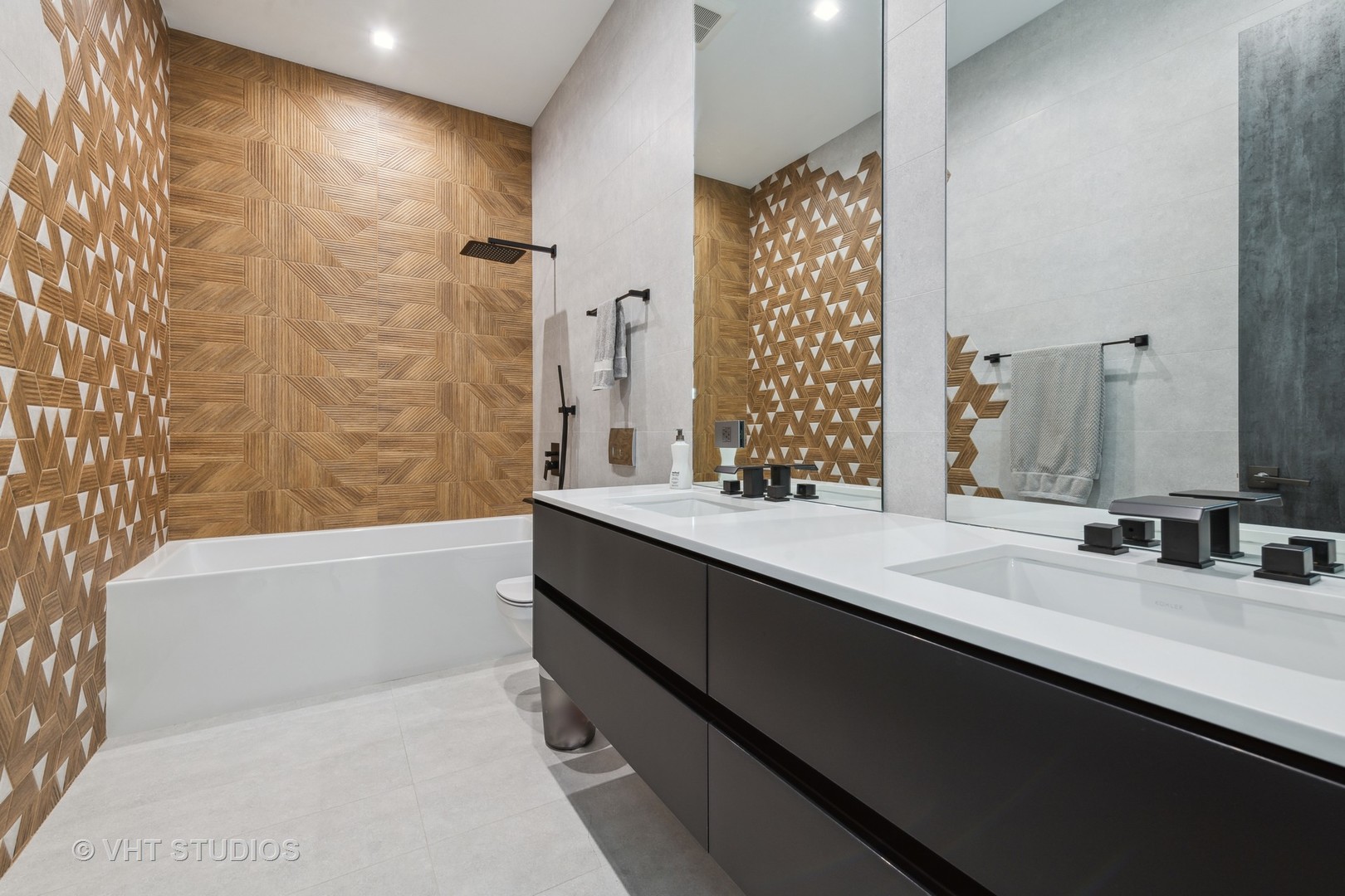 24 Rolling Hills Drive