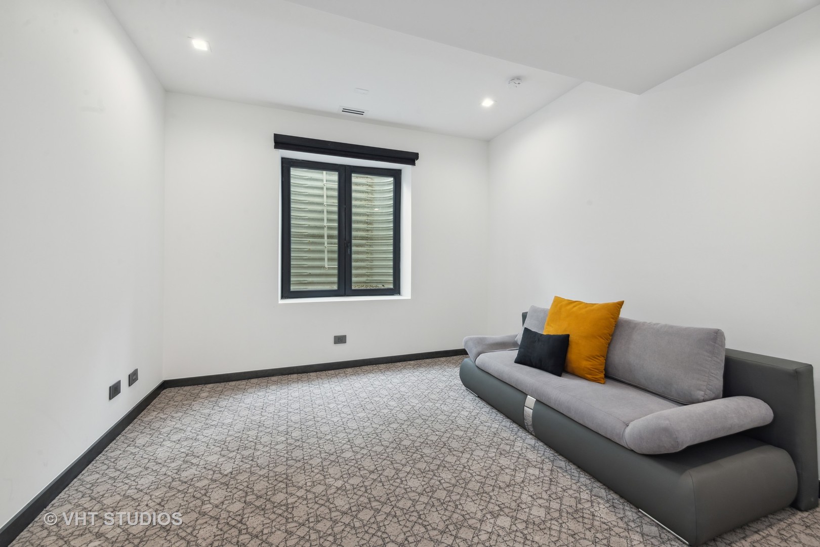 24 Rolling Hills Drive