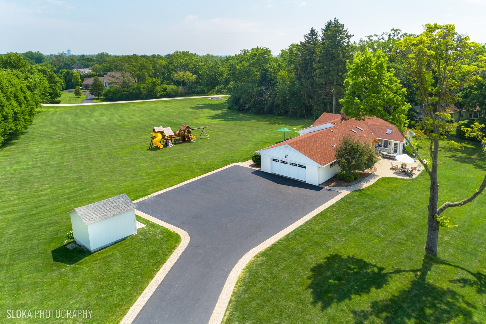 831 Ela Road