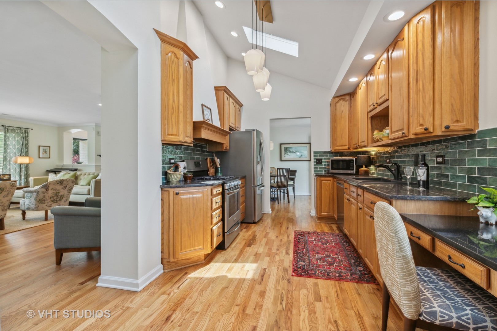831 Ela Road