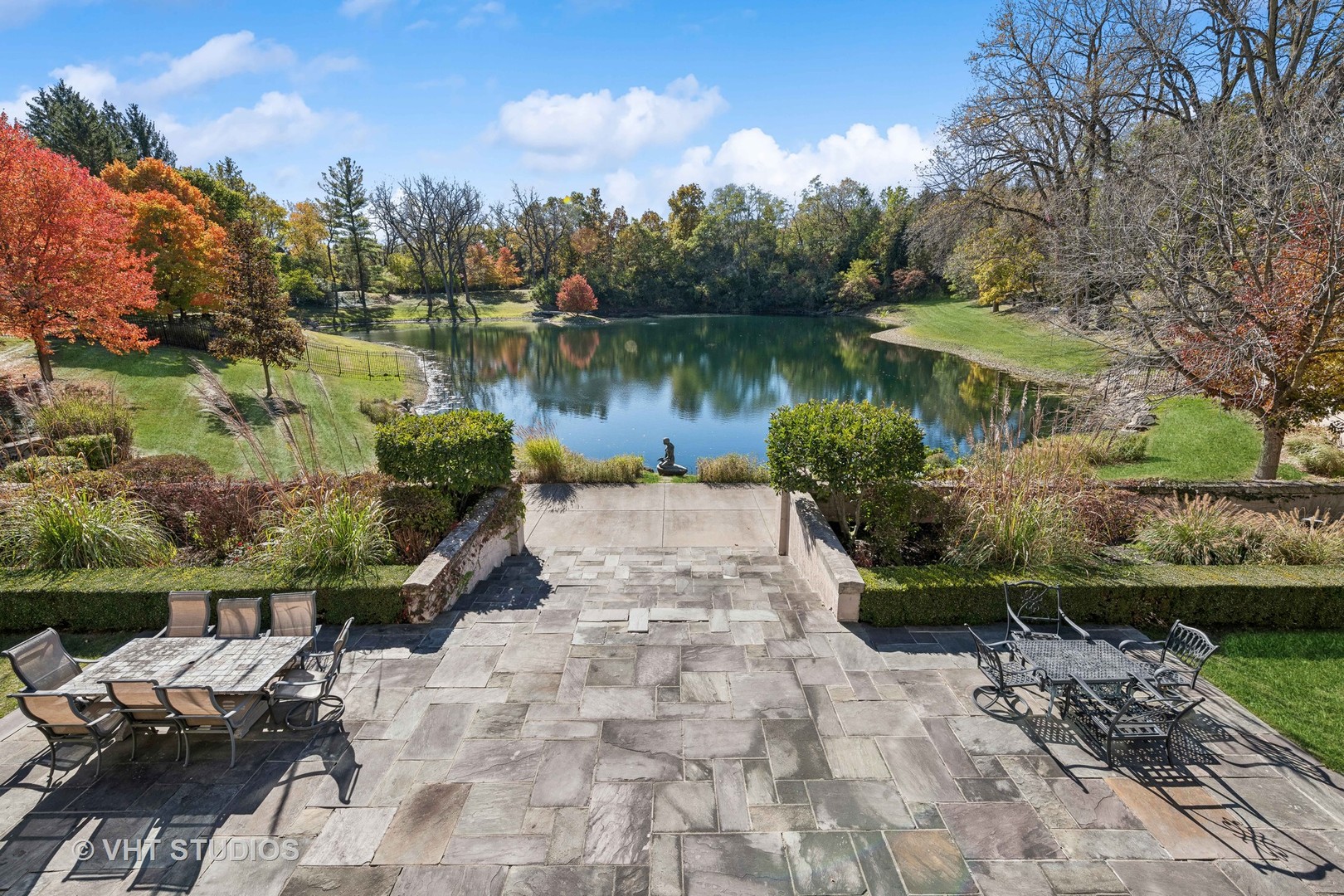 7 Fox Hunt Road