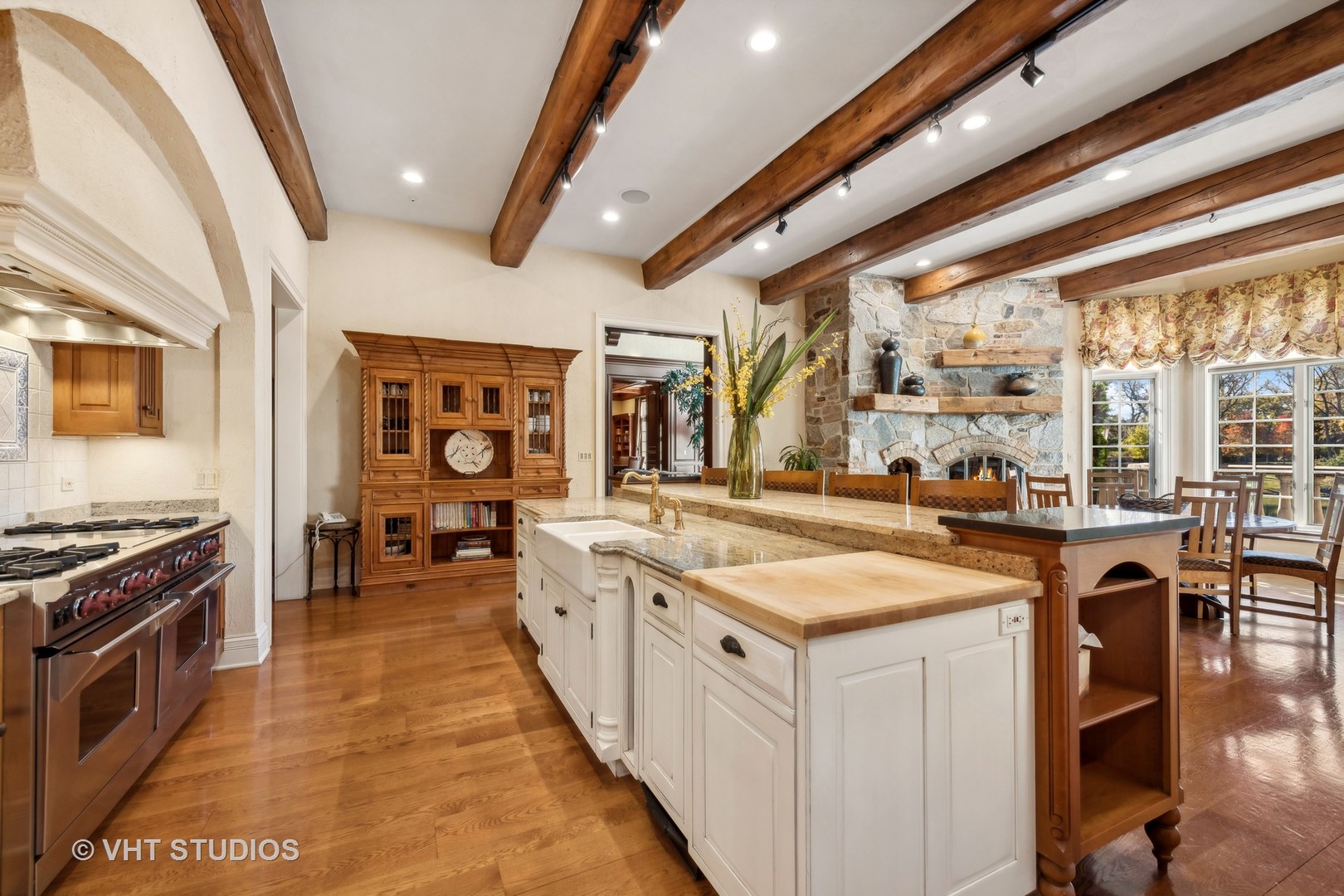 7 Fox Hunt Road