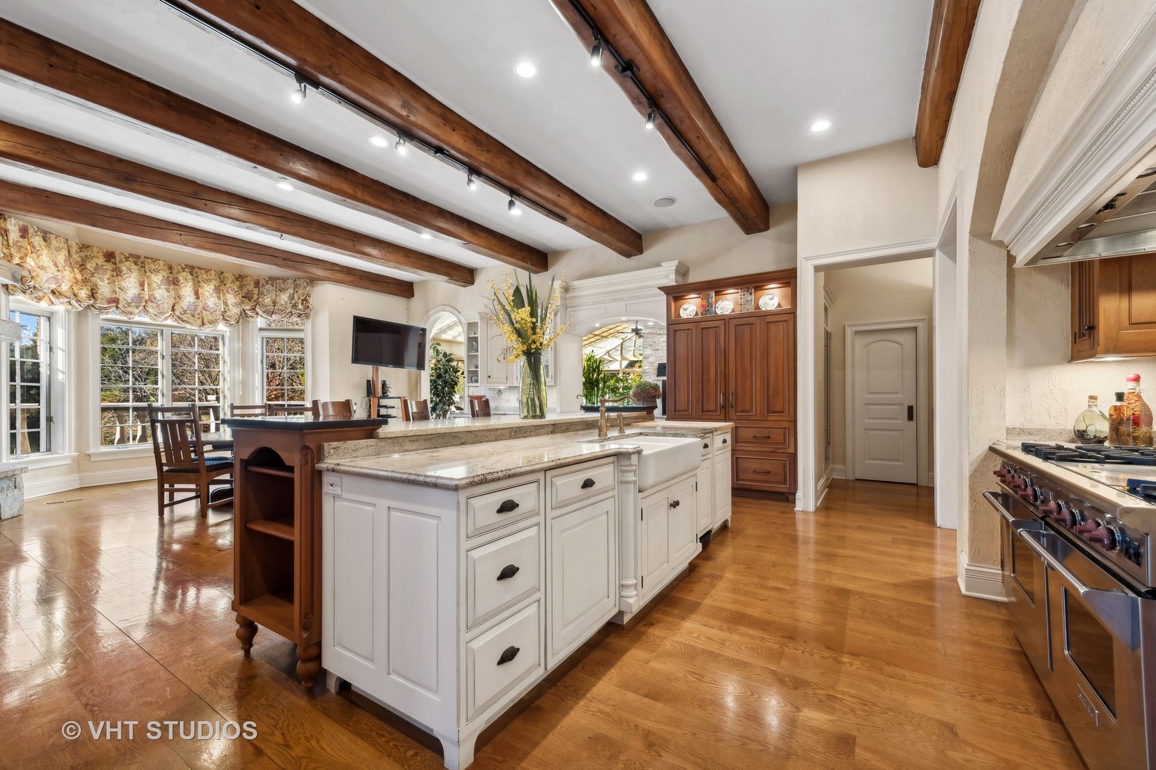 7 Fox Hunt Road