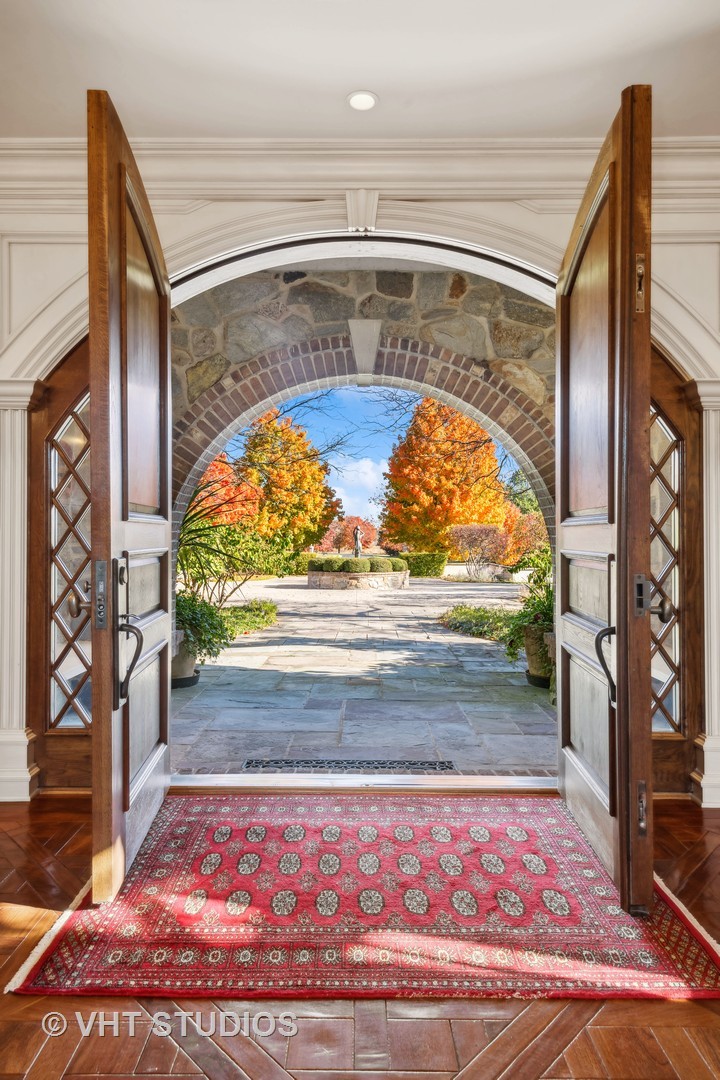 7 Fox Hunt Road