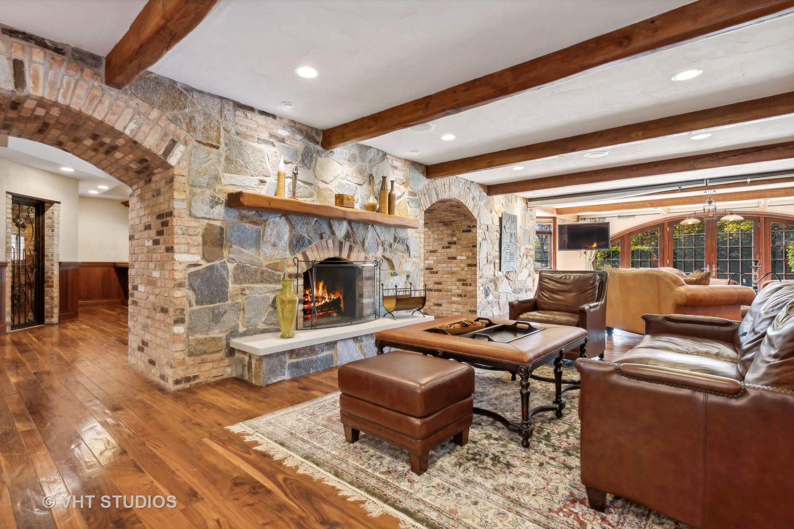 7 Fox Hunt Road