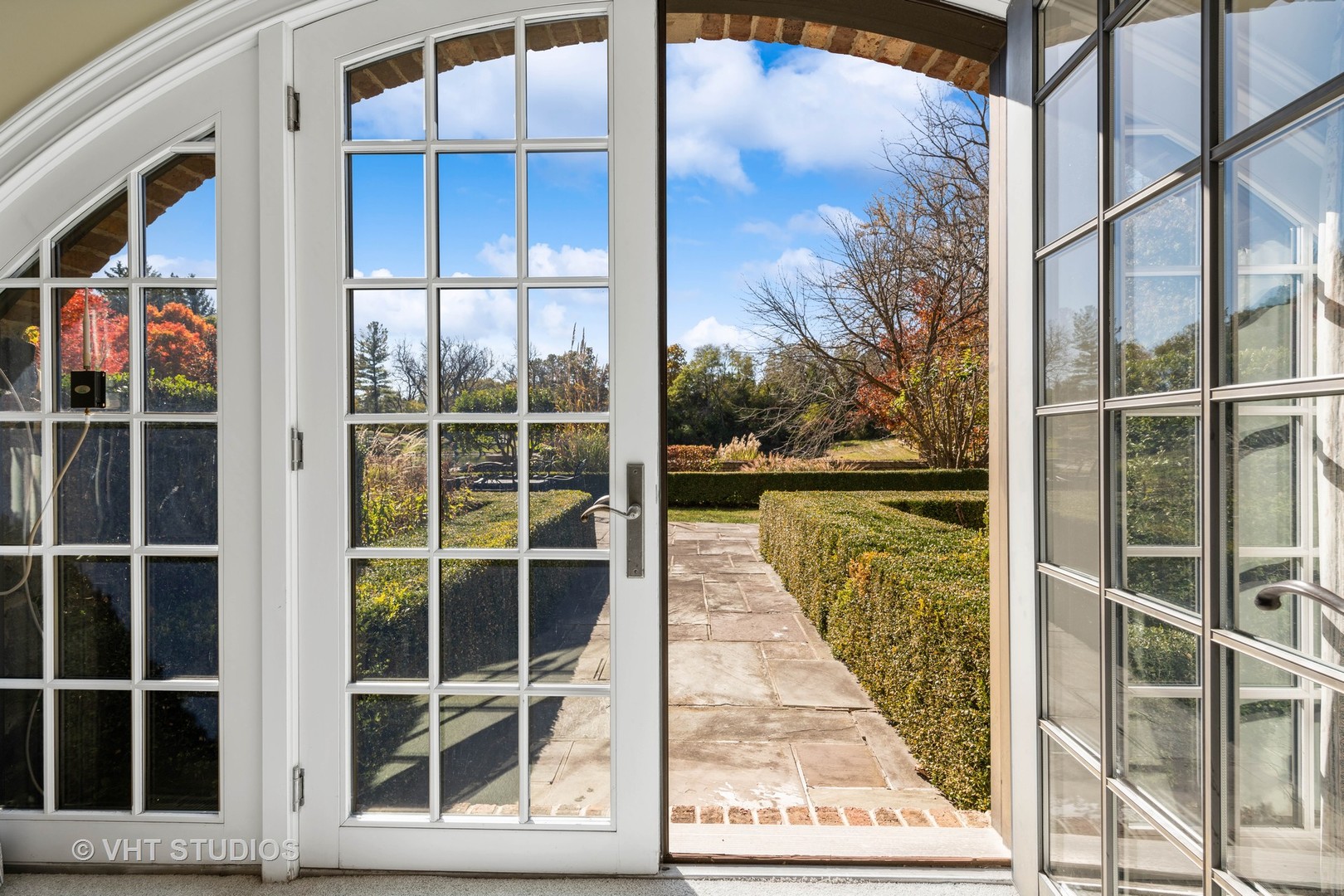 7 Fox Hunt Road