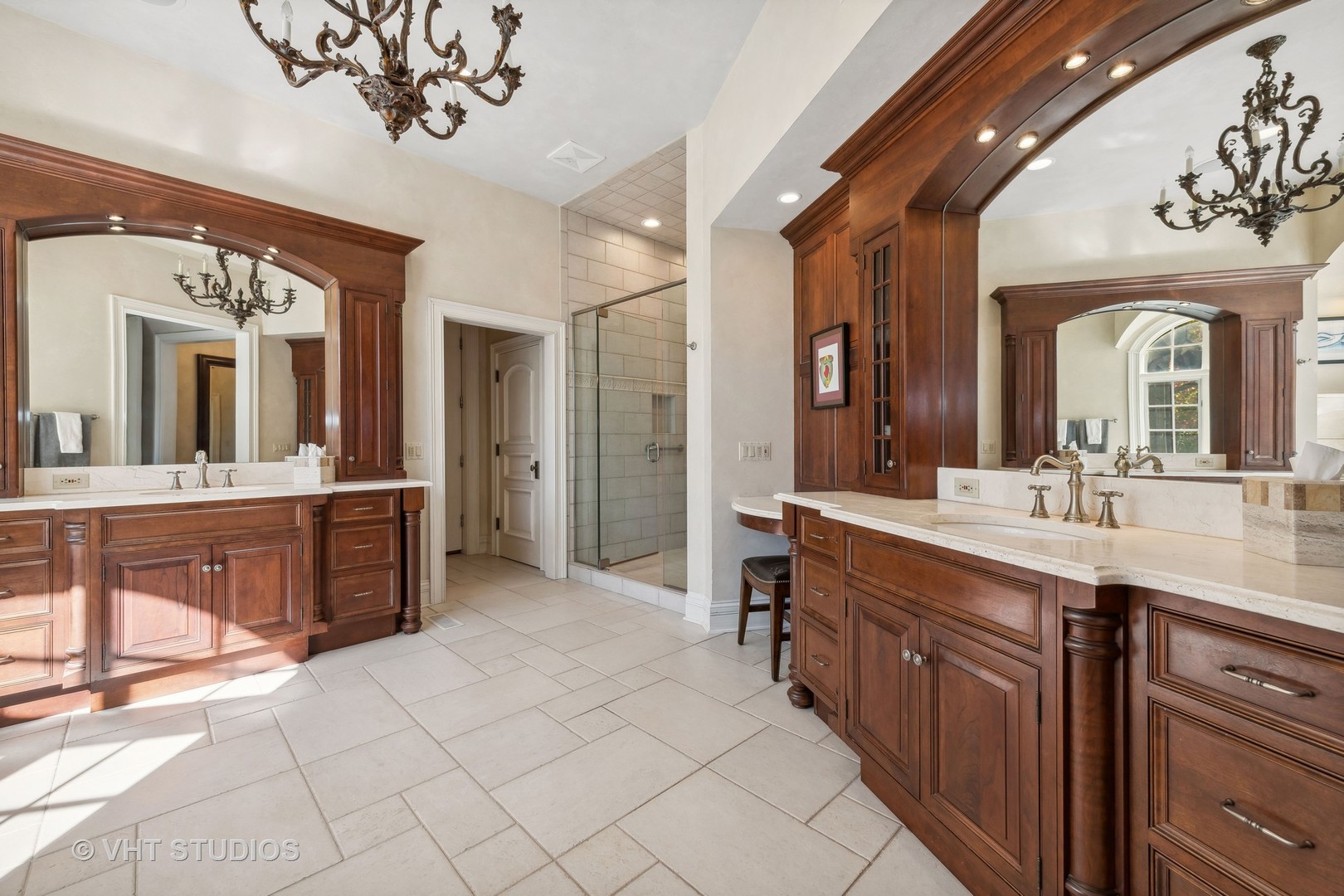7 Fox Hunt Road