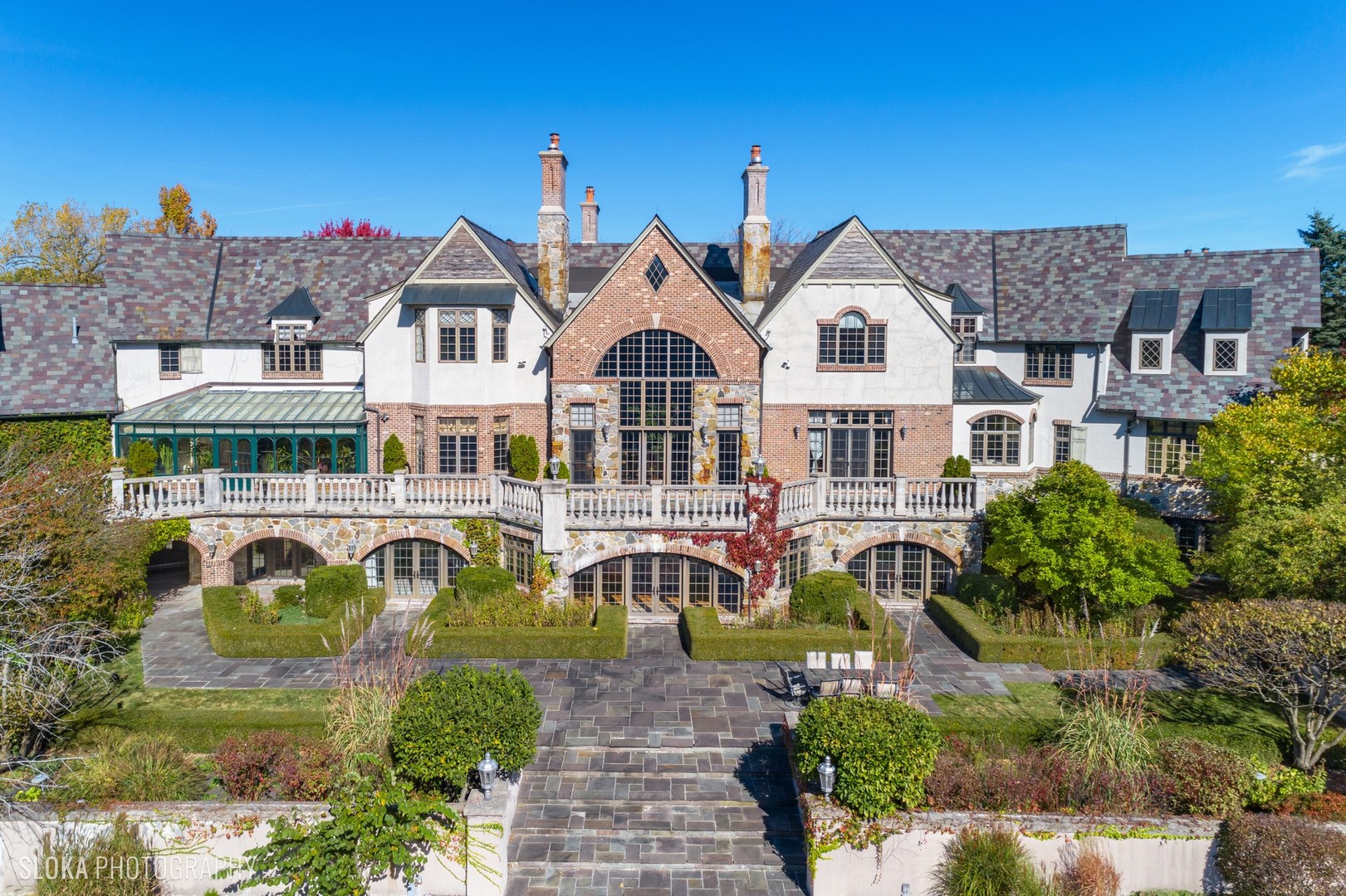 7 Fox Hunt Road