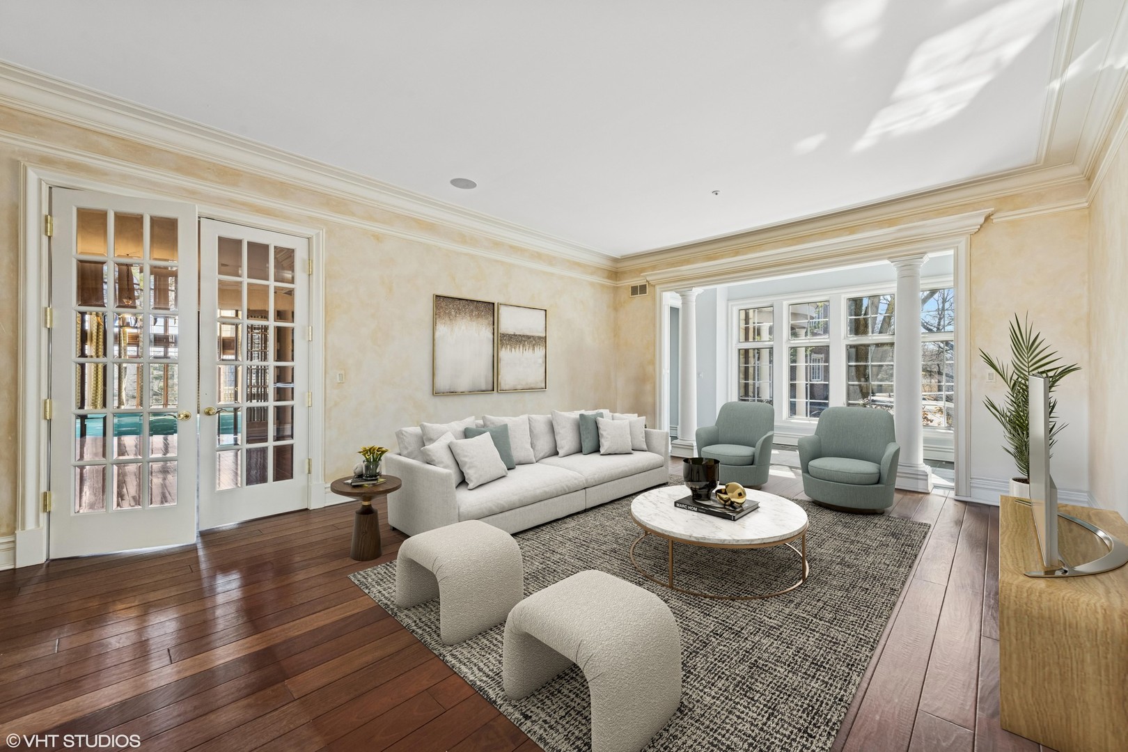 560 Oak Knoll Road