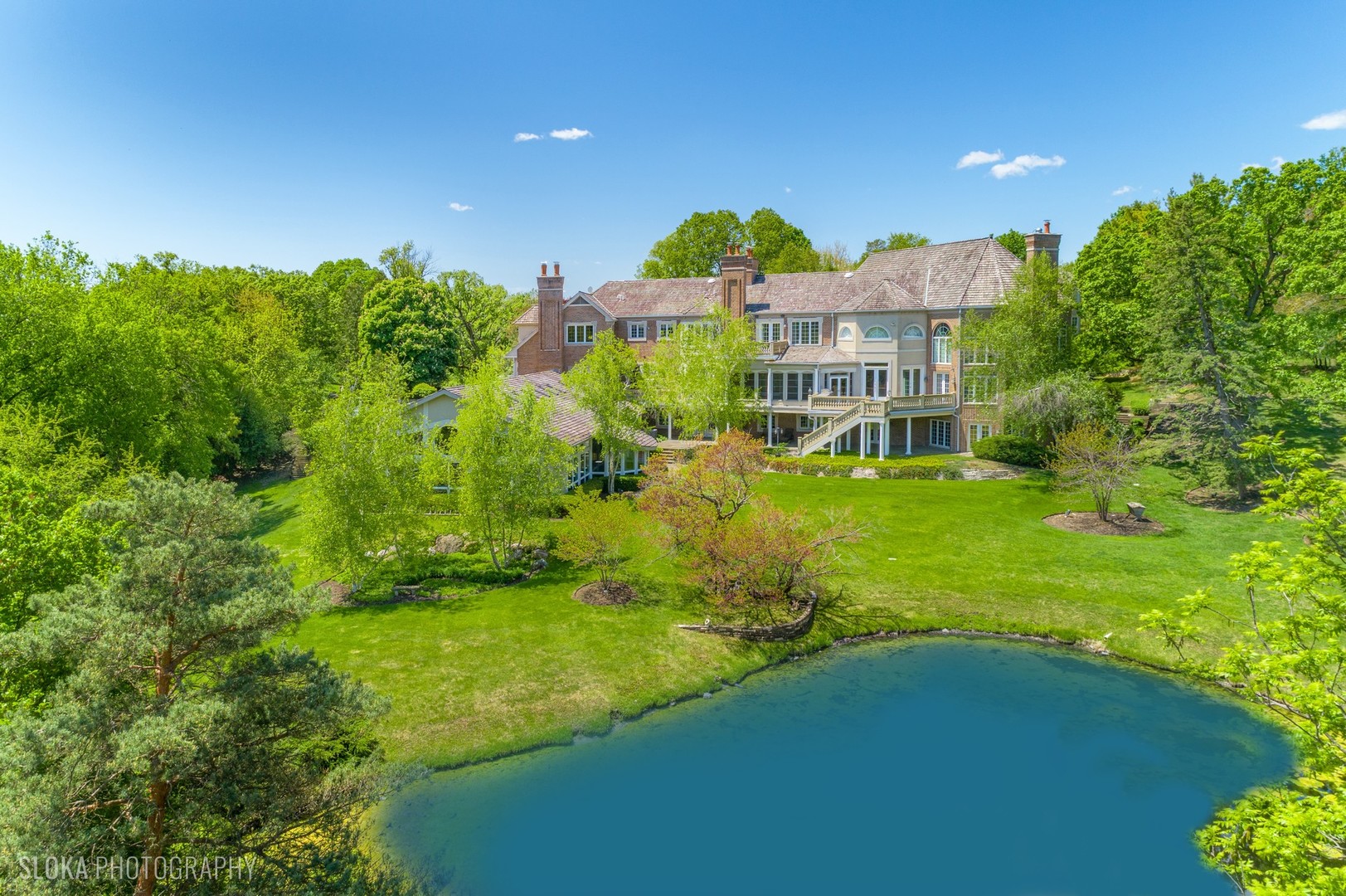 560 Oak Knoll Road