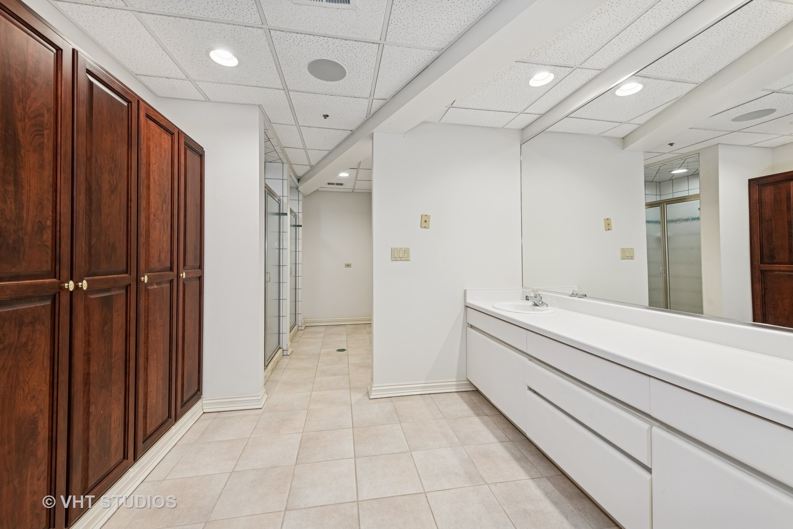 560 Oak Knoll Road