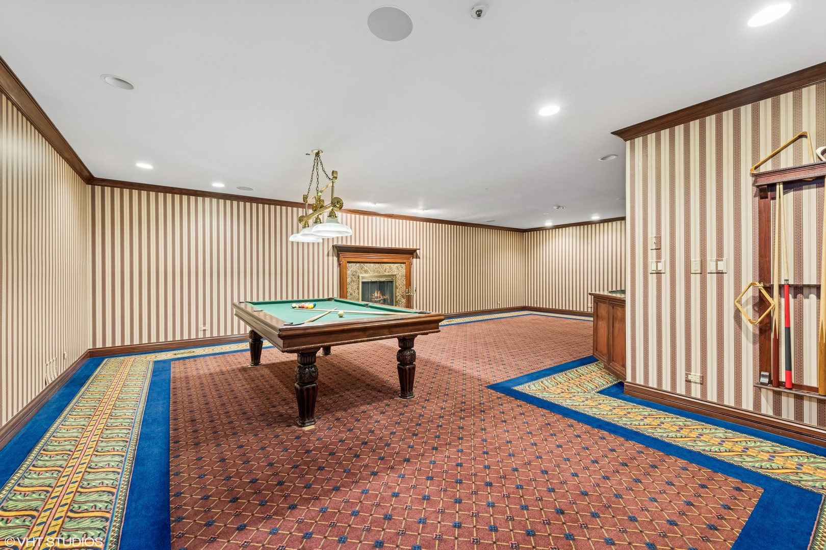 560 Oak Knoll Road