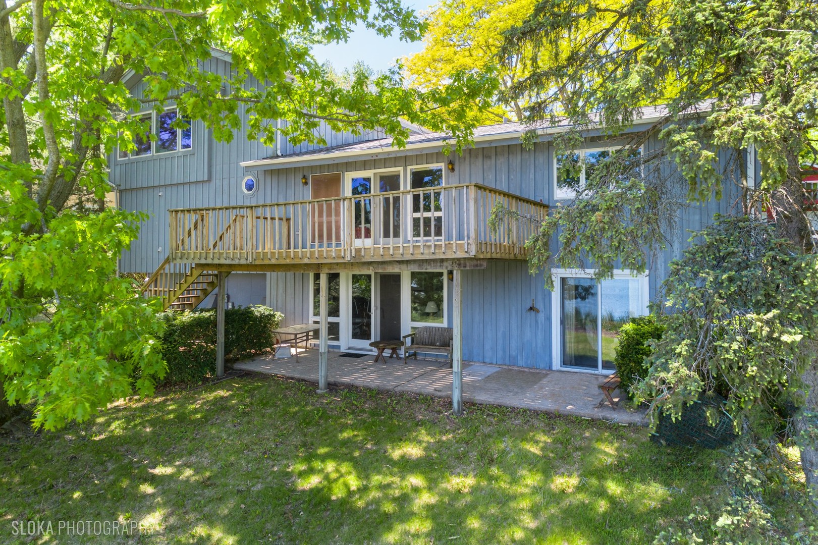 907 Division Street
