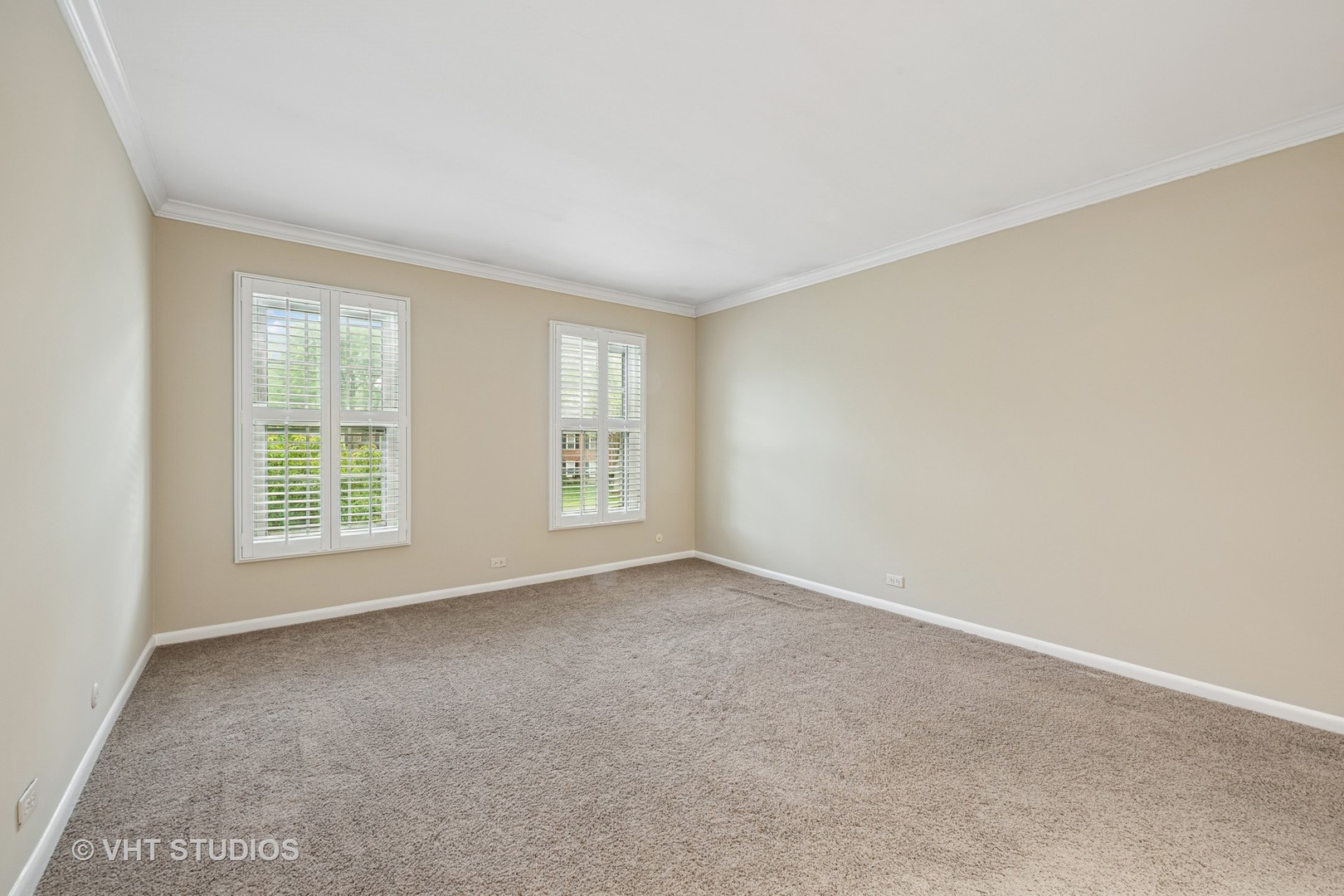 563 Shorely Drive Unit: 204