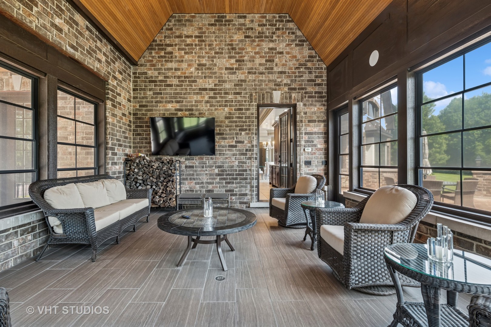 14 Vandenbergh Drive