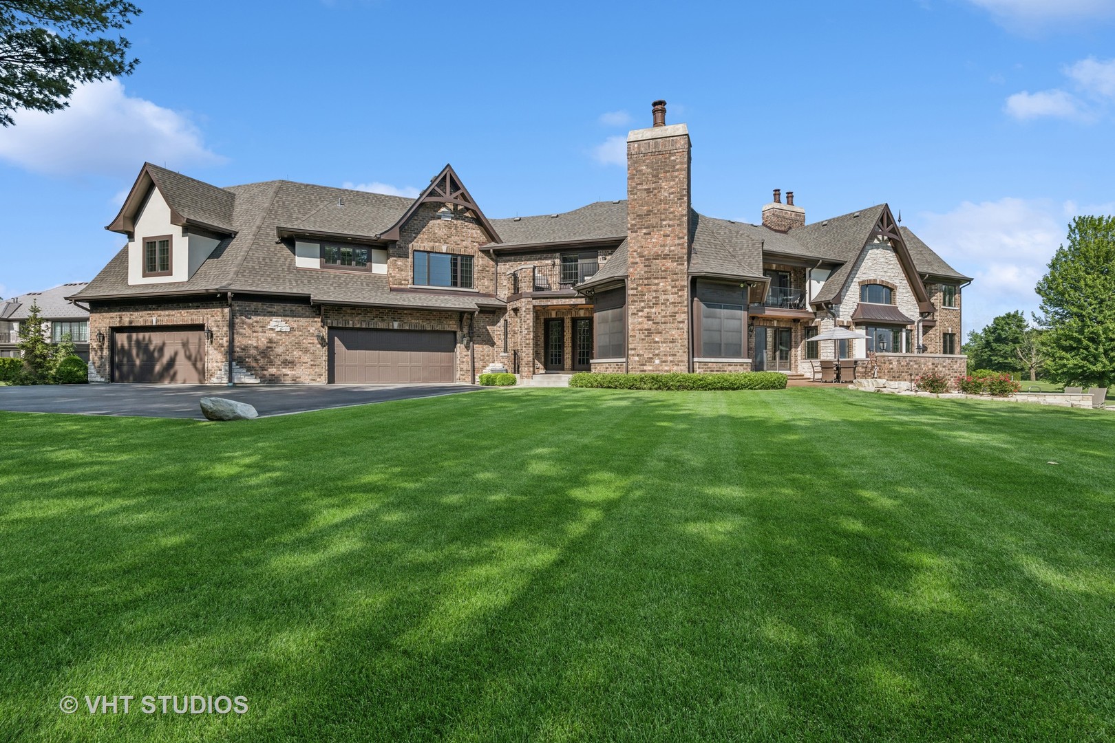 14 Vandenbergh Drive