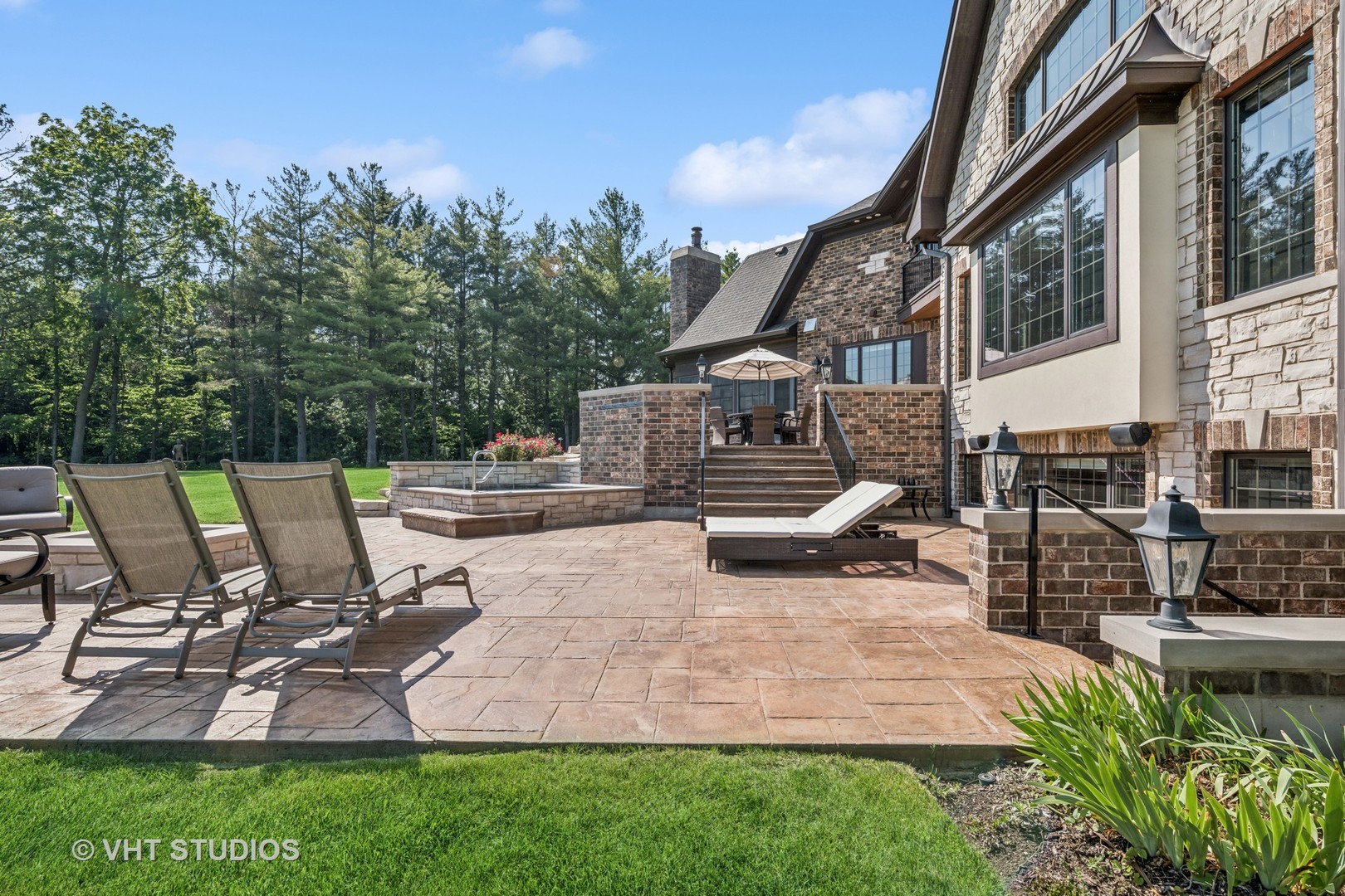 14 Vandenbergh Drive