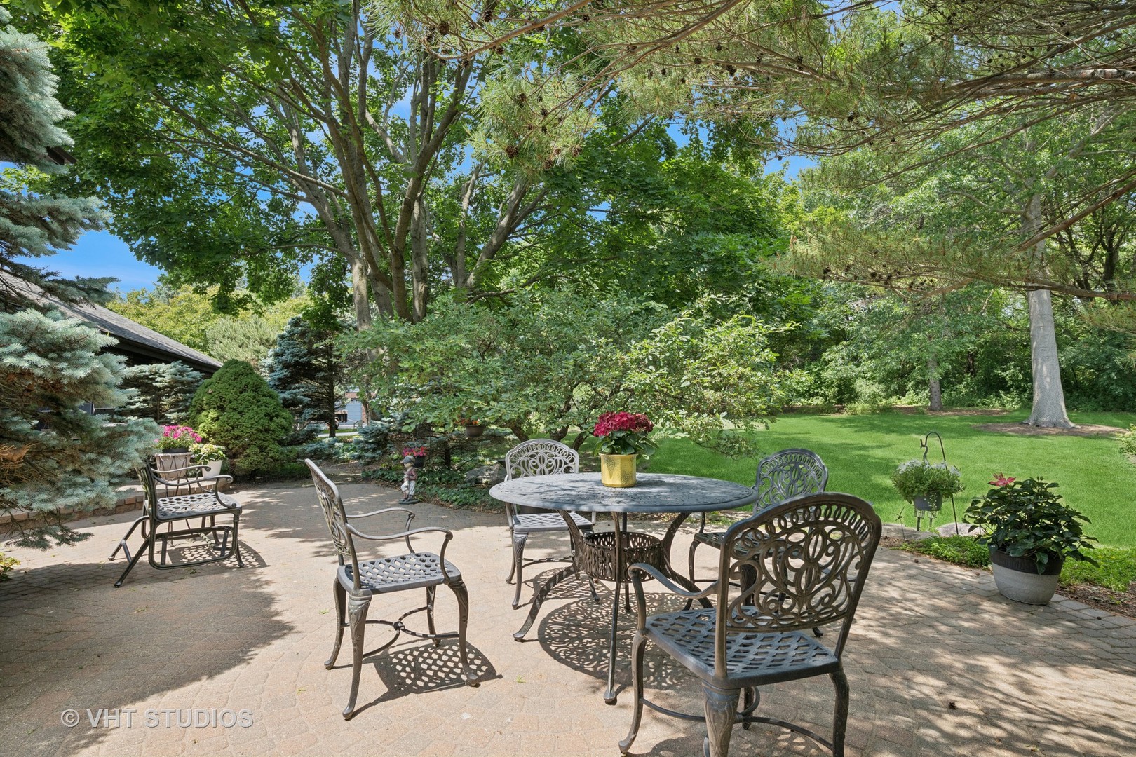 26 Beechnut Drive